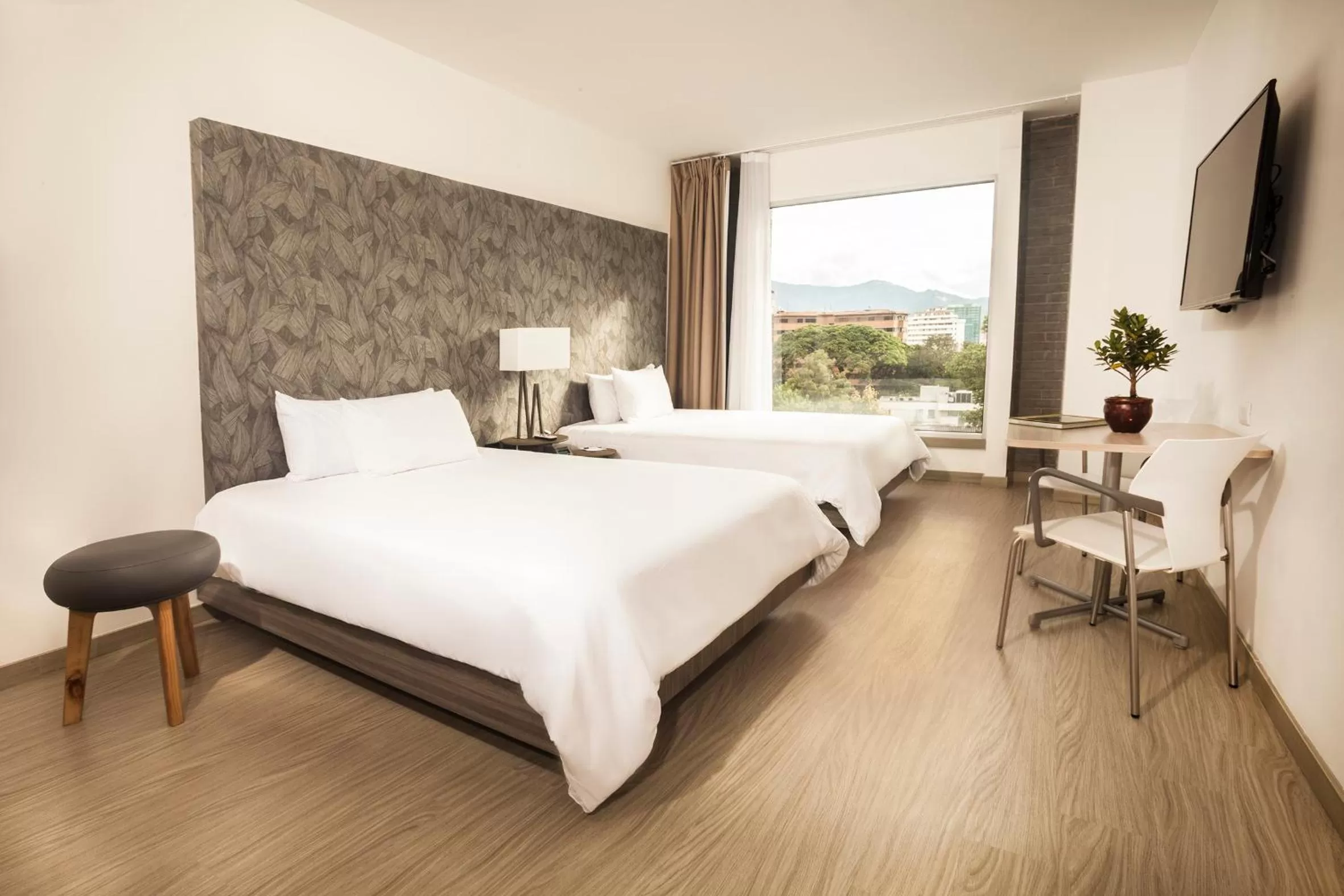 Bathroom, Bed in Viaggio Medellín Grand Select