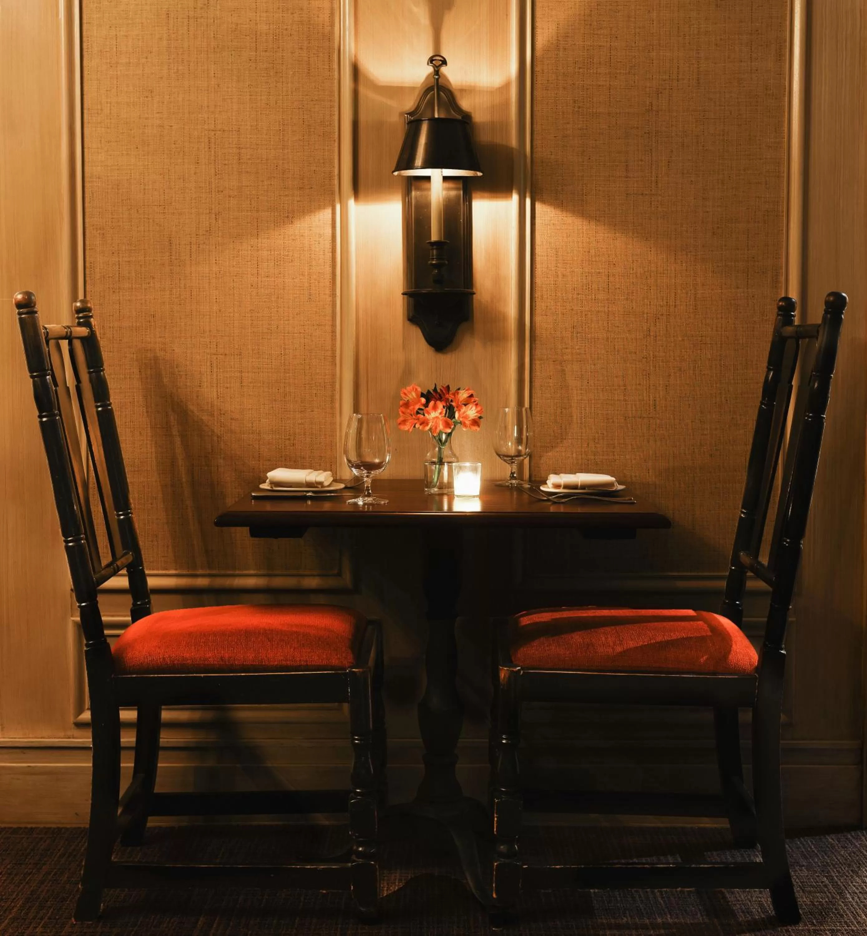 Restaurant/places to eat in Inns of Aurora Resort &amp; Spa