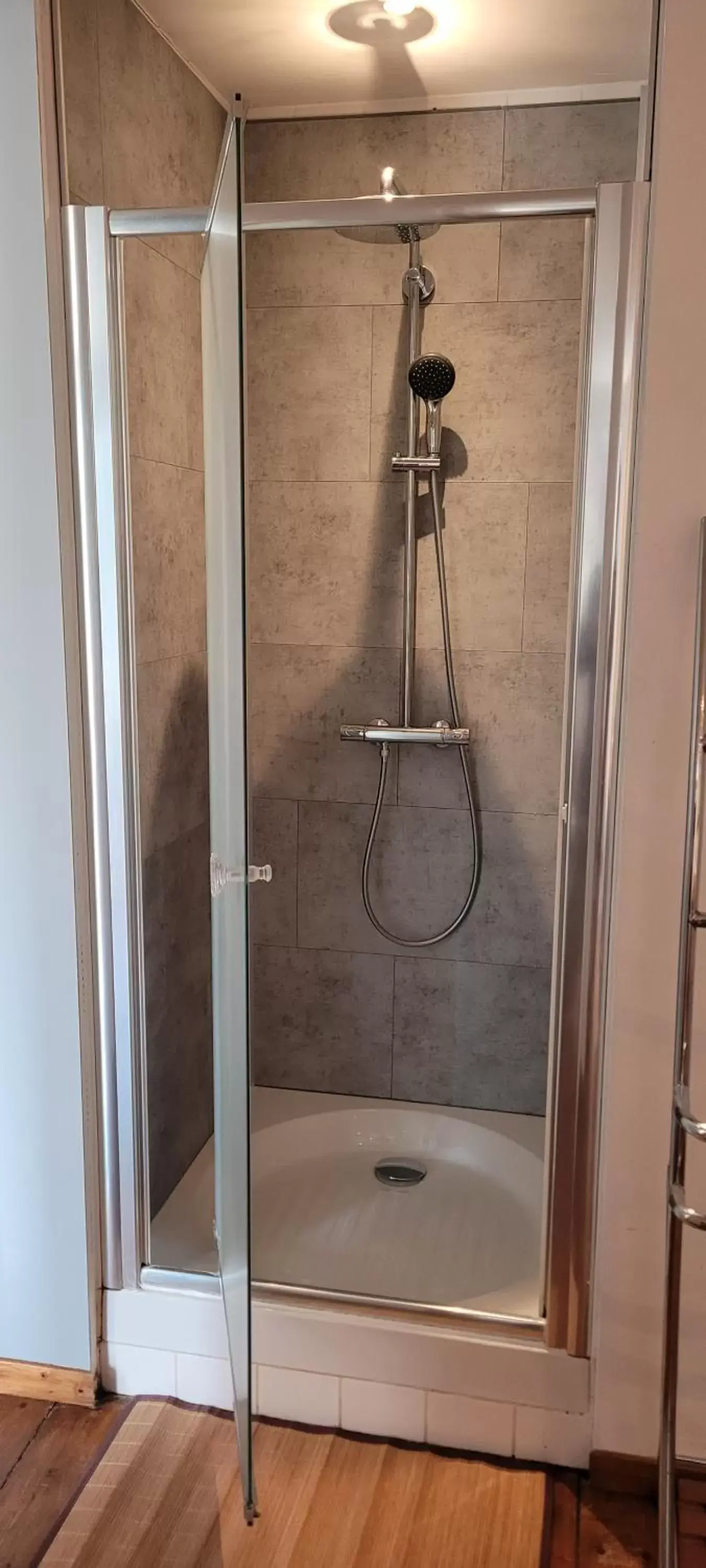 Shower, Bathroom in Villa Liberty