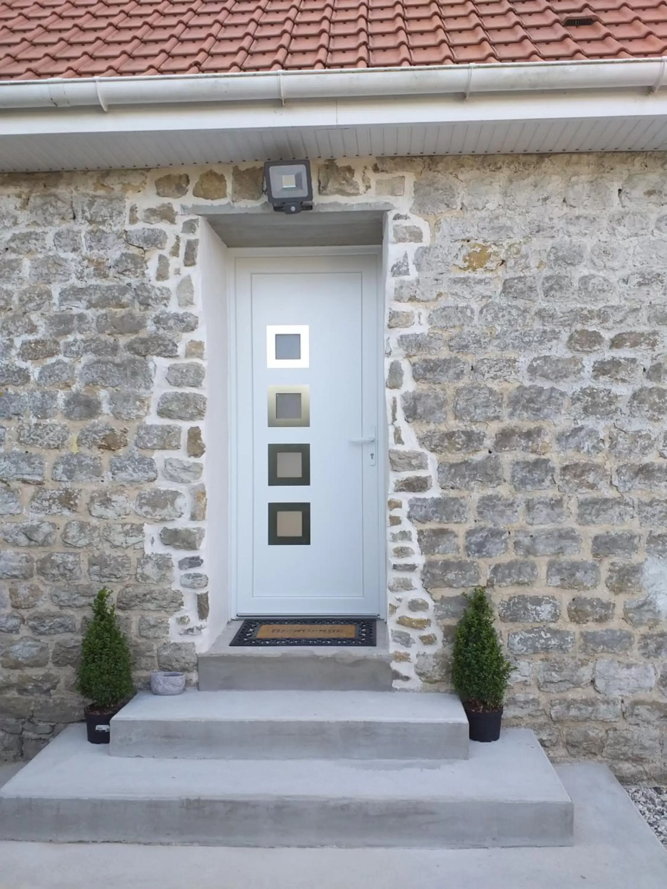 Facade/Entrance in La belle grange