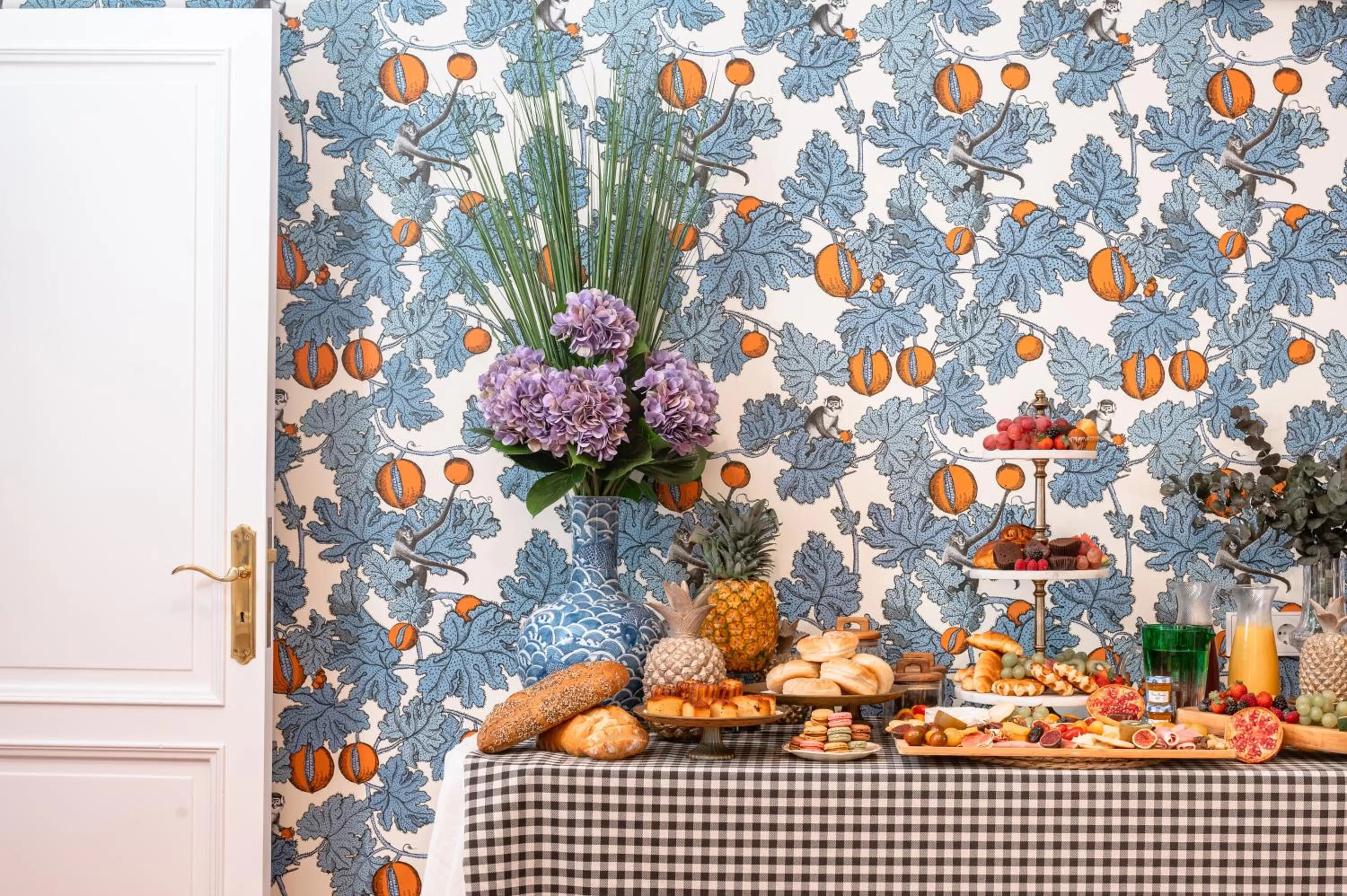 Breakfast in Hotel Boutique San Diego - Adults Only