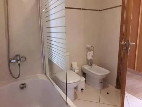 Bathroom in @Georgette