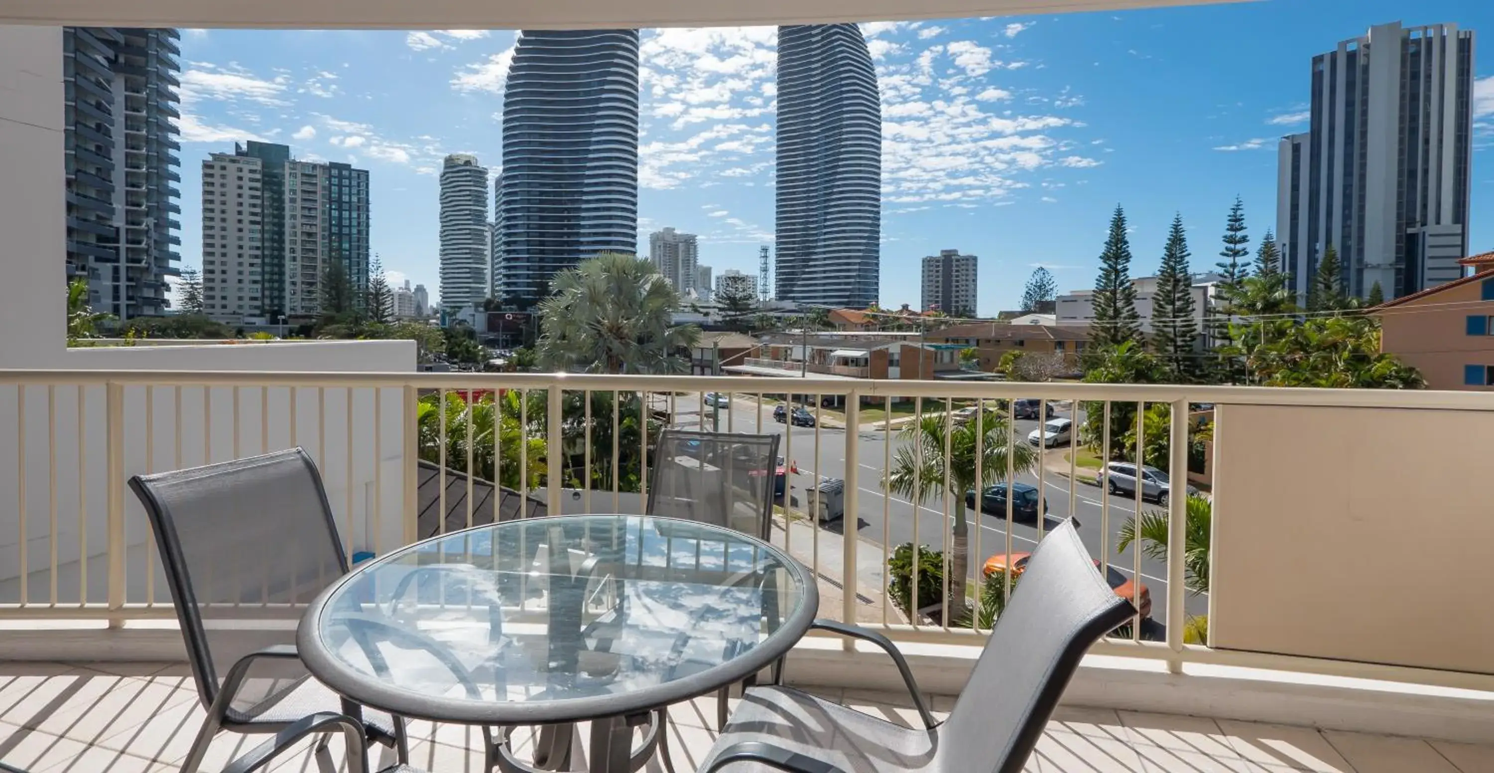 Balcony/Terrace in Broadbeach Savannah Resort