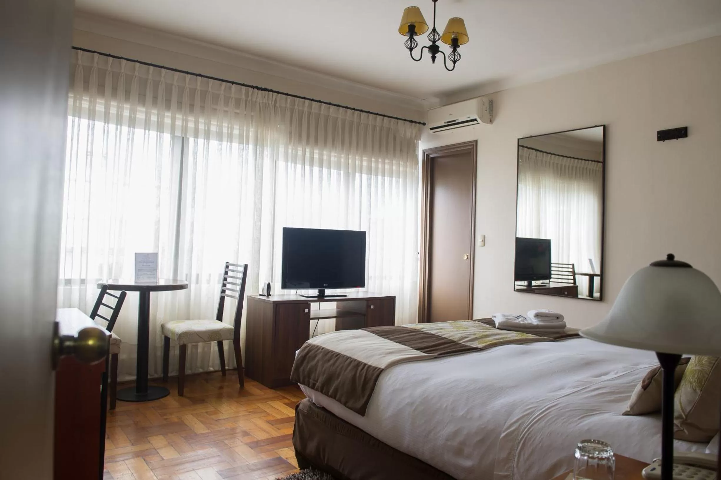 Deluxe Room in Hotel Dikran