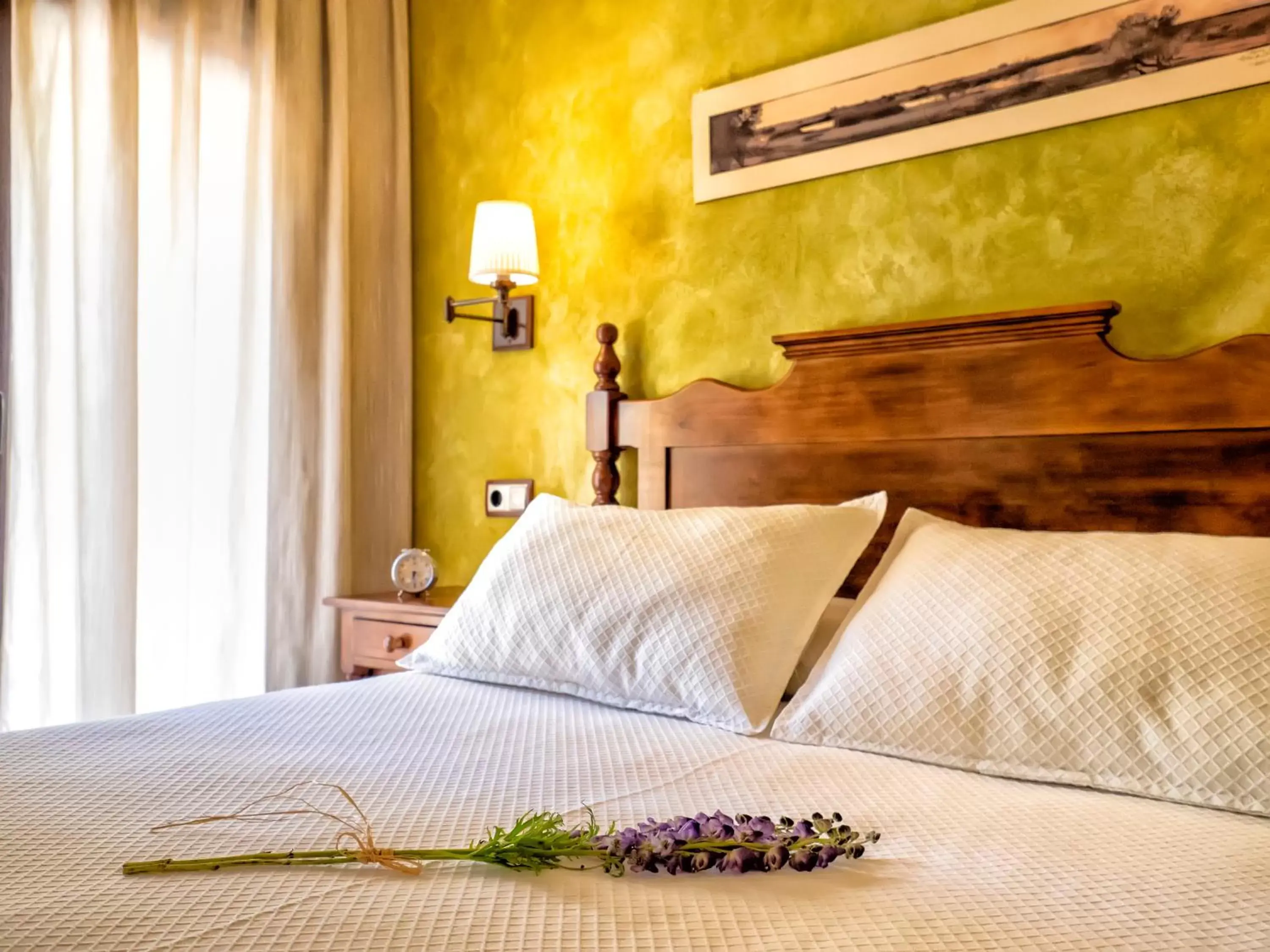 Decorative detail, Bed in Hotel Doña Manuela