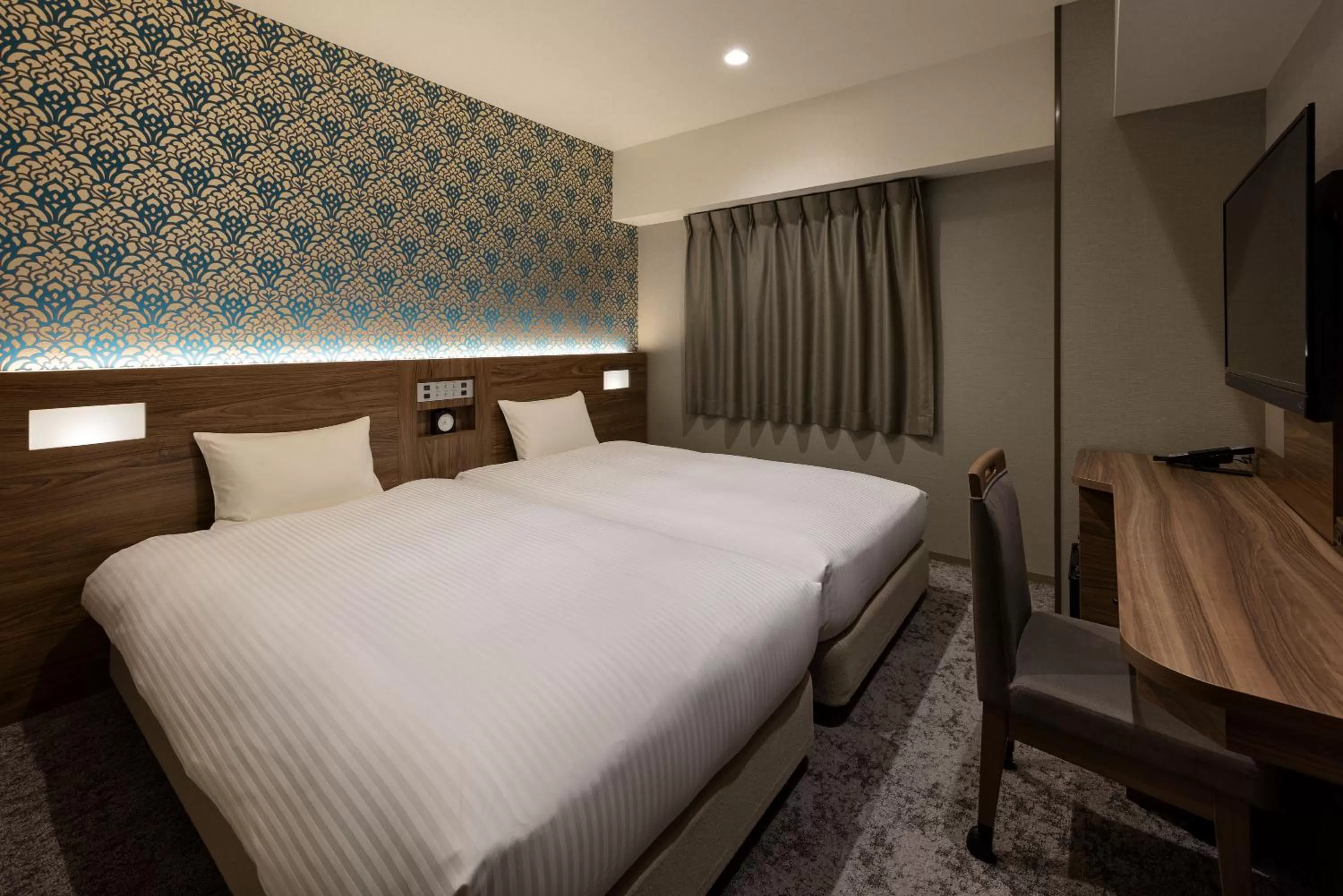 Photo of the whole room in the b namba-kuromon