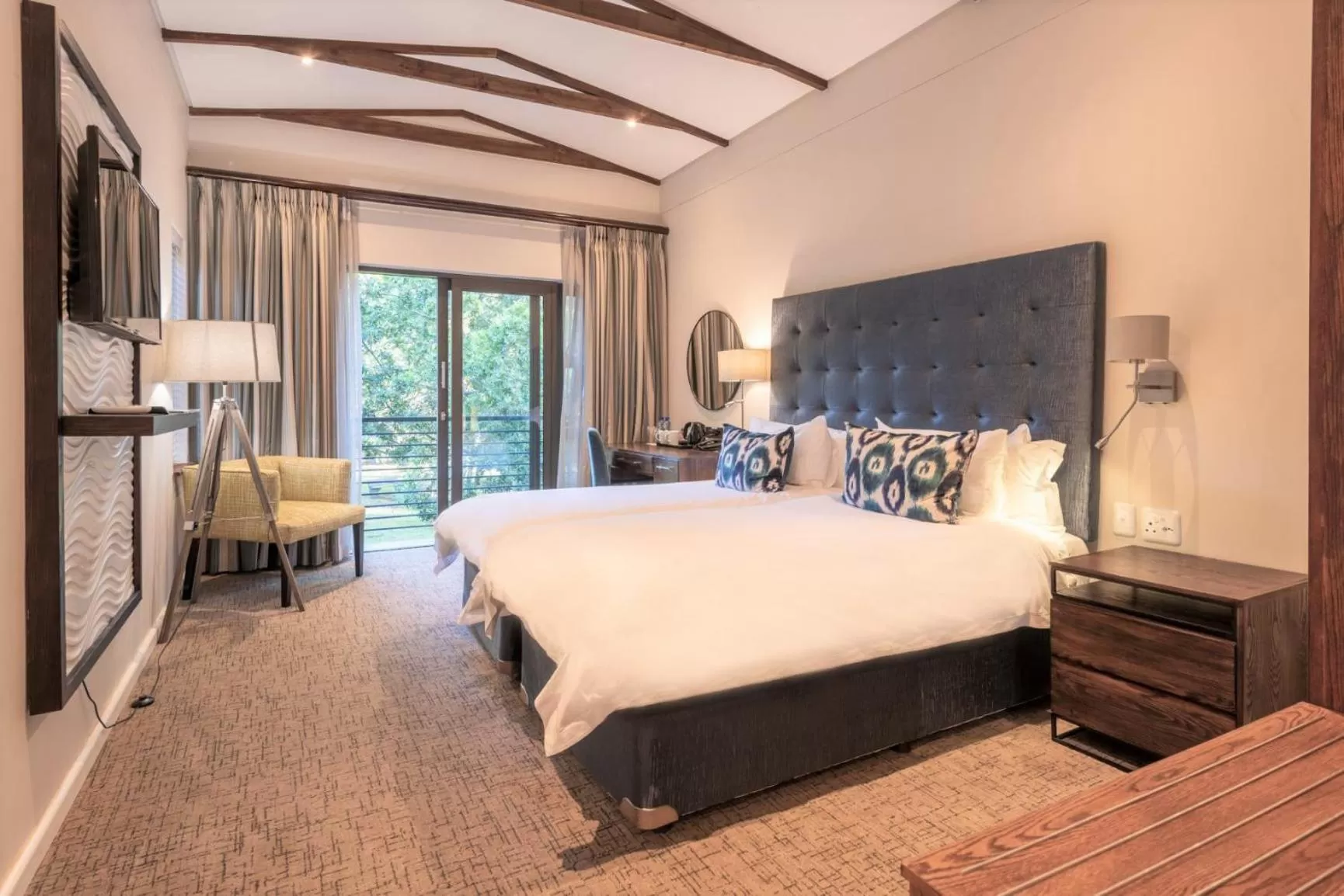 Bedroom, Bed in Premier Resort The Moorings, Knysna