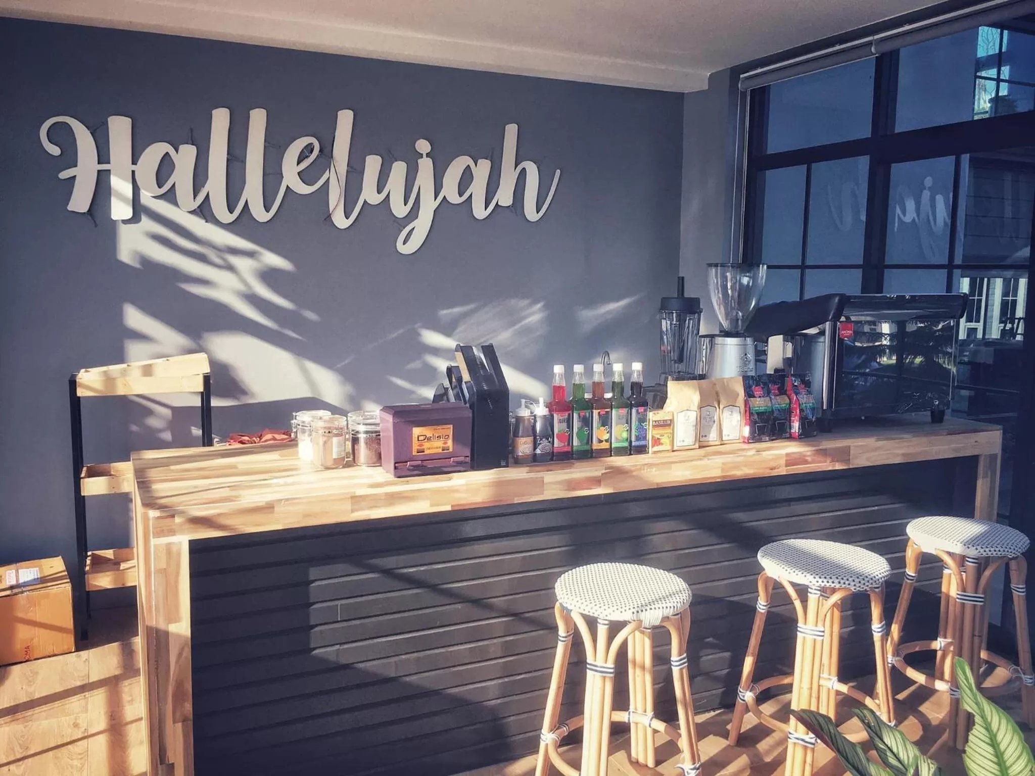 Property building in PAI LAMUN VALLEY