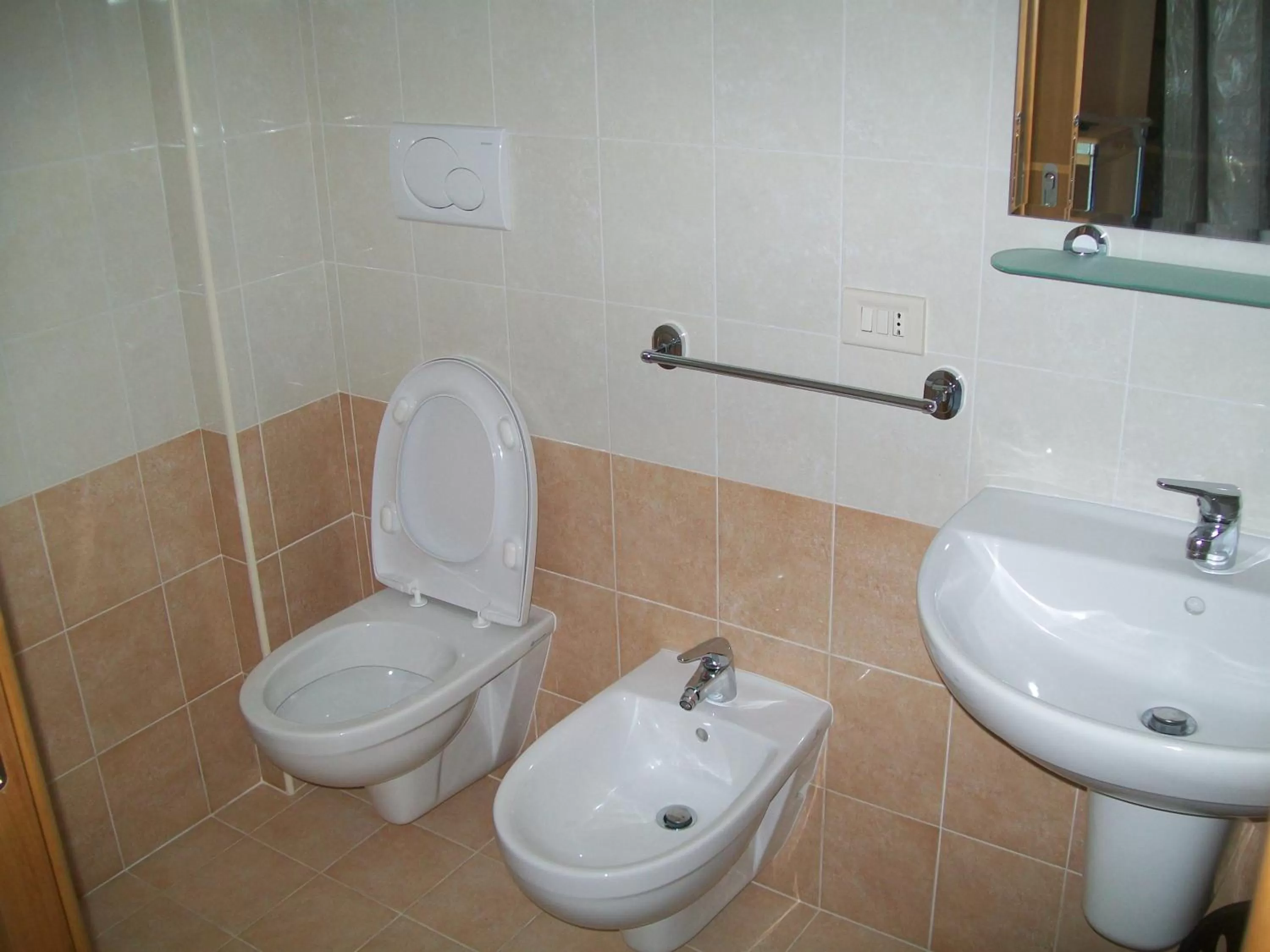 Toilet in Bed & Breakfast La Collinetta