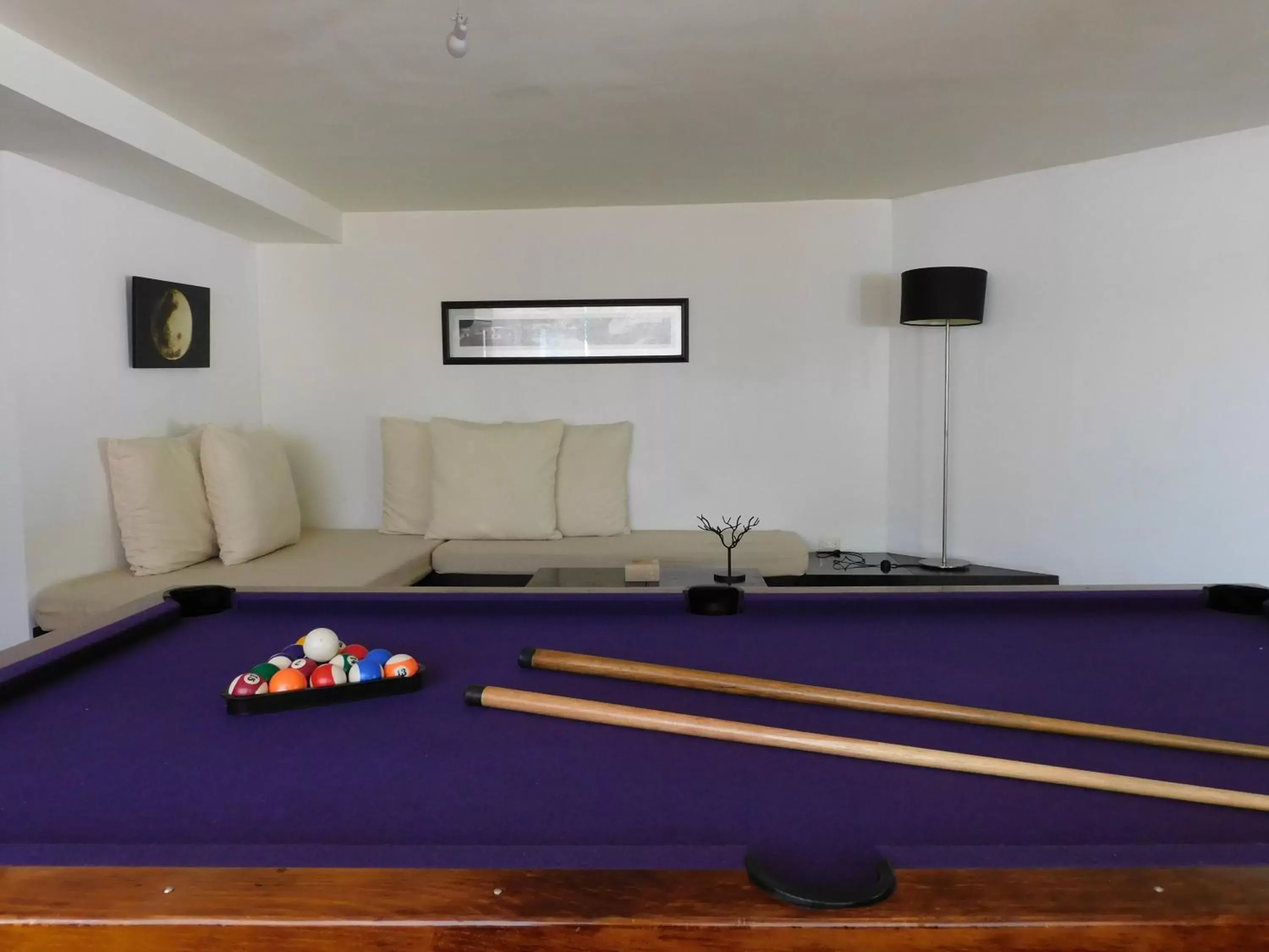 Living room, Billiards in Hotel & Spa Luna Canela Boutique