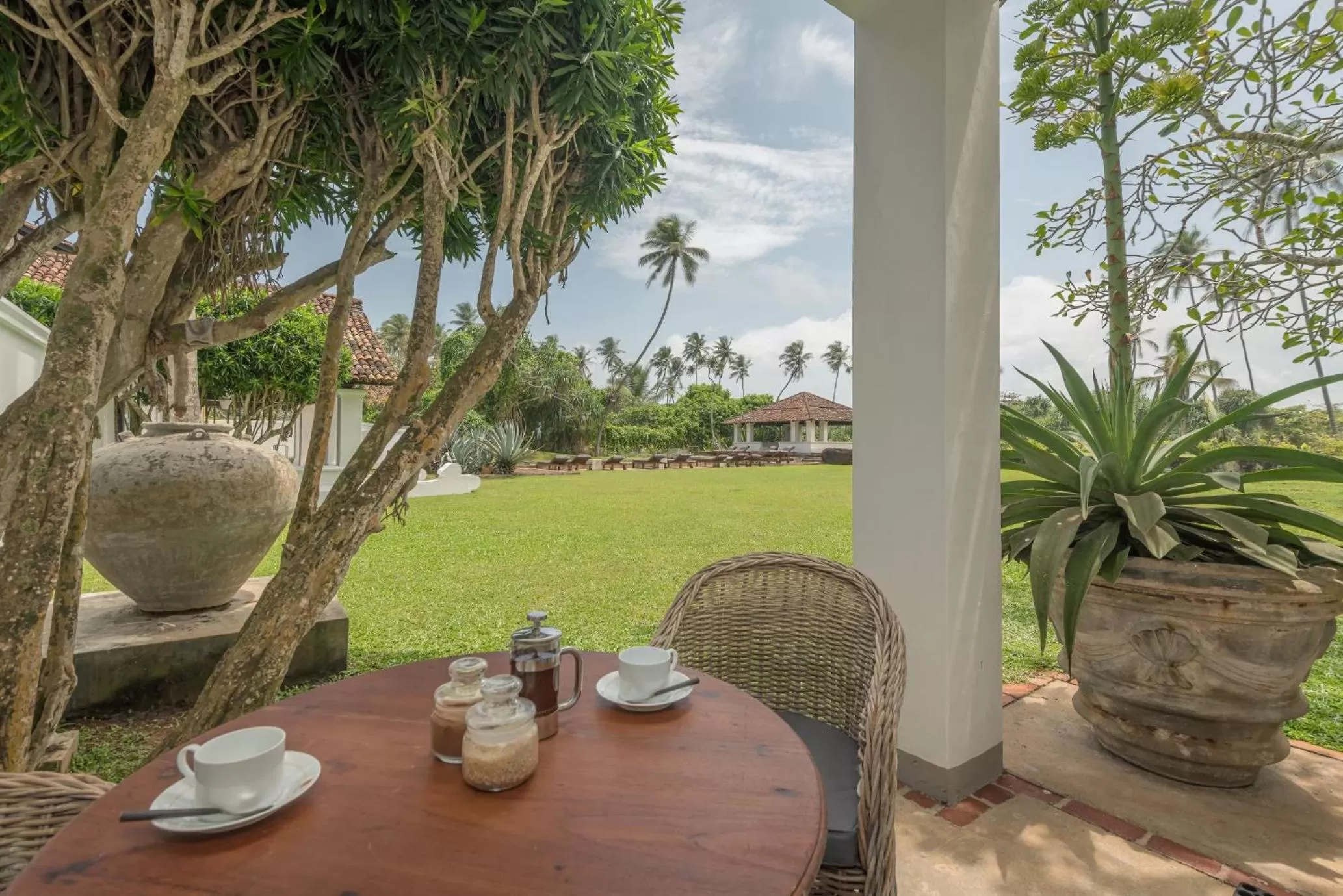 Patio in The Villa Bentota by KK Collection