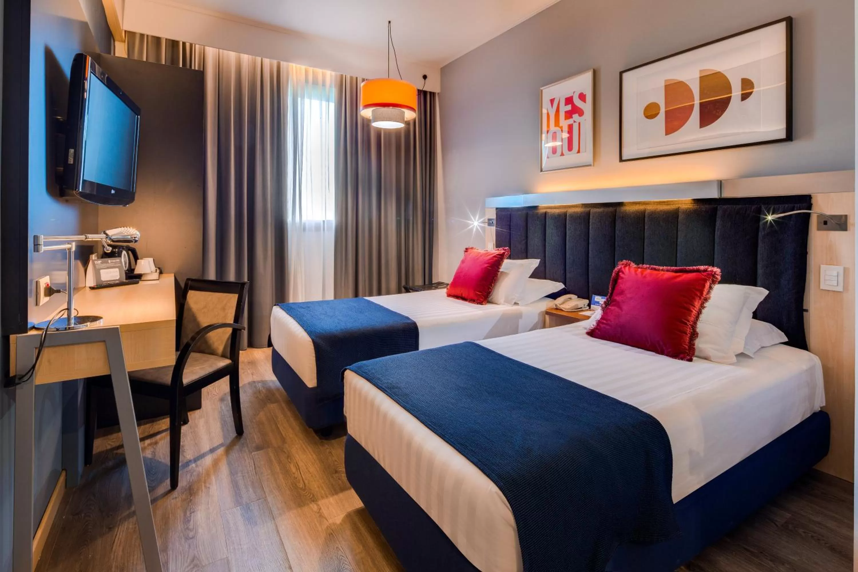 Bed in Holiday Inn Bologna - Fiera by IHG