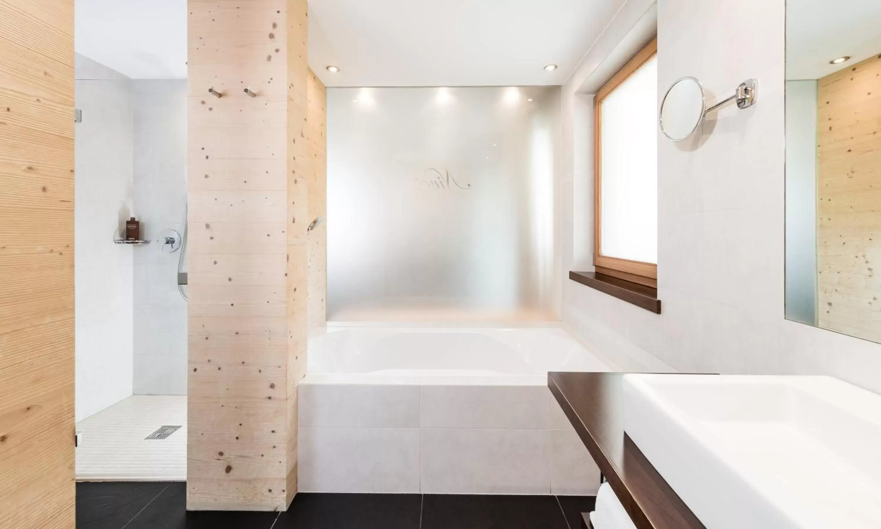 Bathroom in Boutique Hotel Nives - Luxury & Design in the Dolomites
