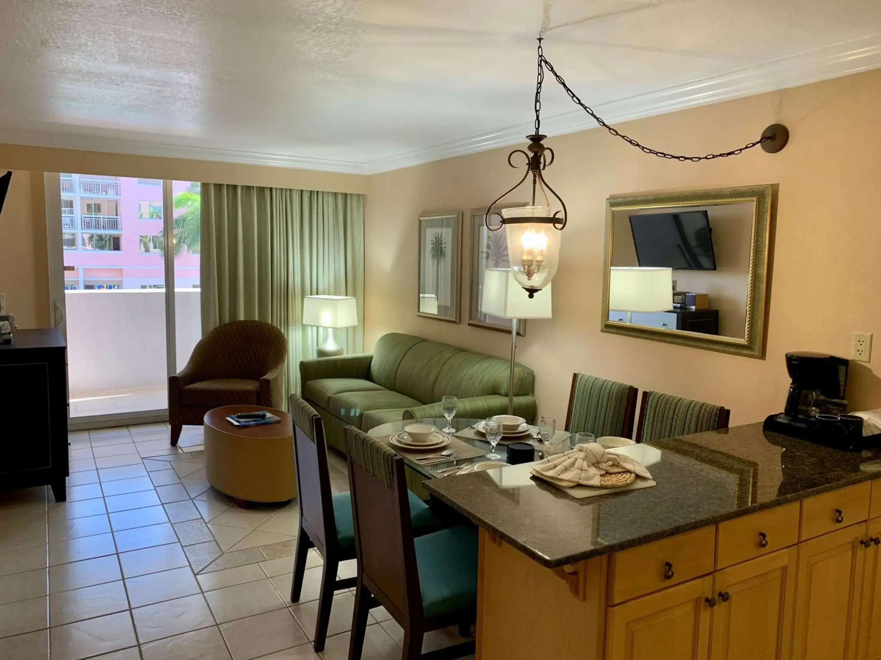 Bedroom, Seating Area in Palm Beach Shores Resort and Vacation Villas