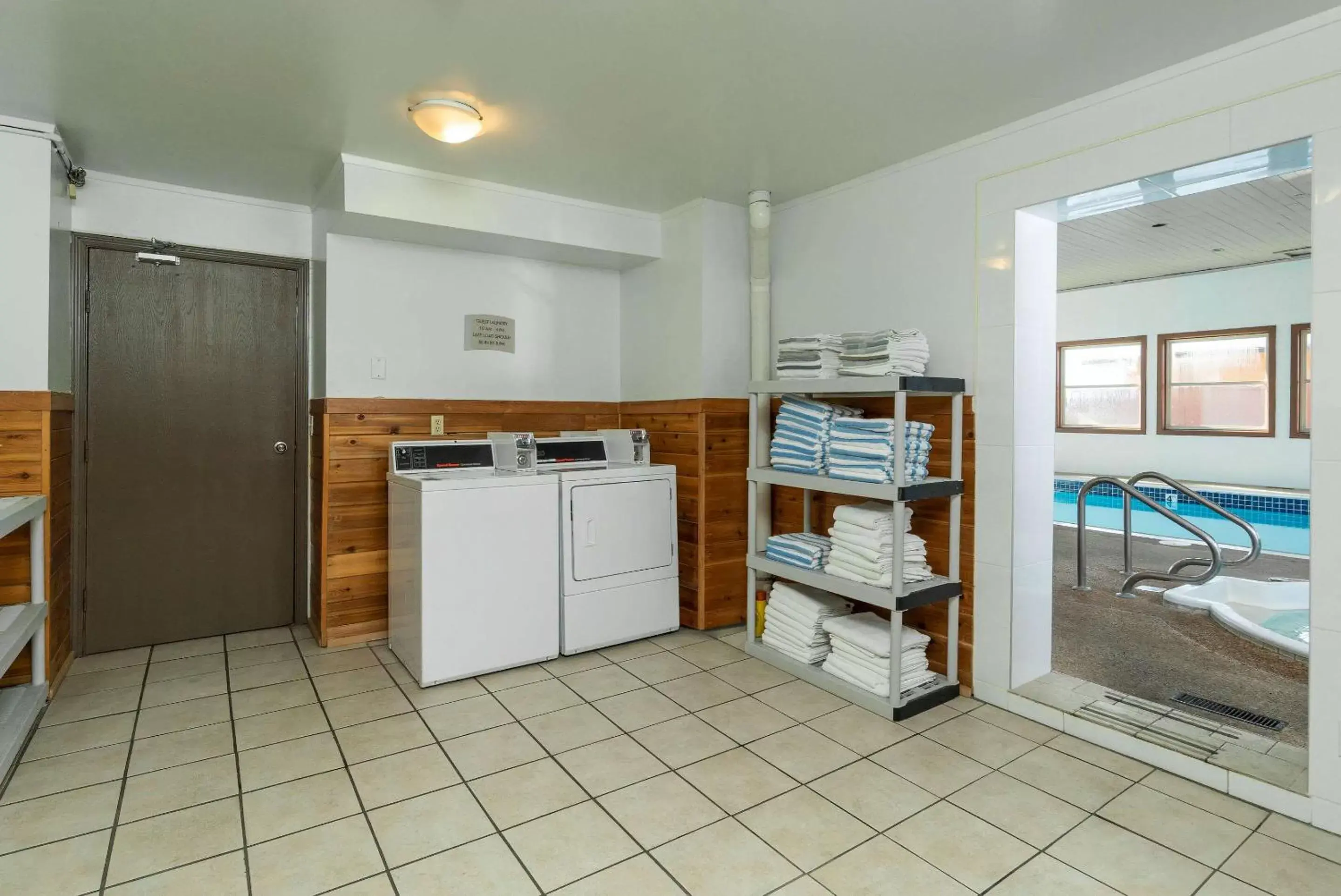 laundry, Kitchen/Kitchenette in Quality Inn & Suites