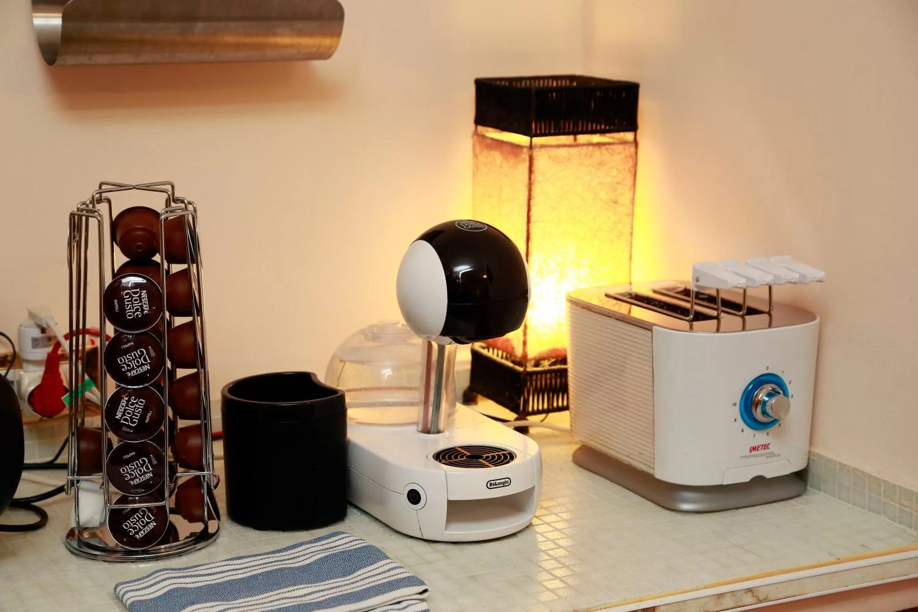 Coffee/tea facilities in Residenza Gens Julia