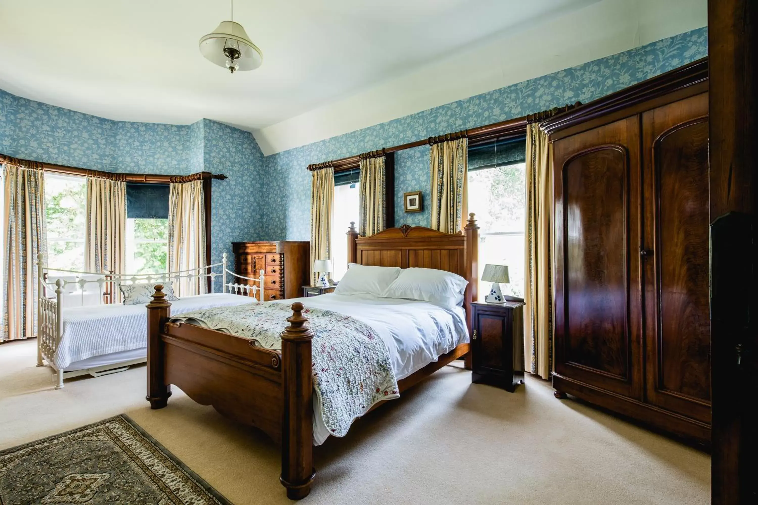 Bedroom, Bed in Kiltariff Hall Country House