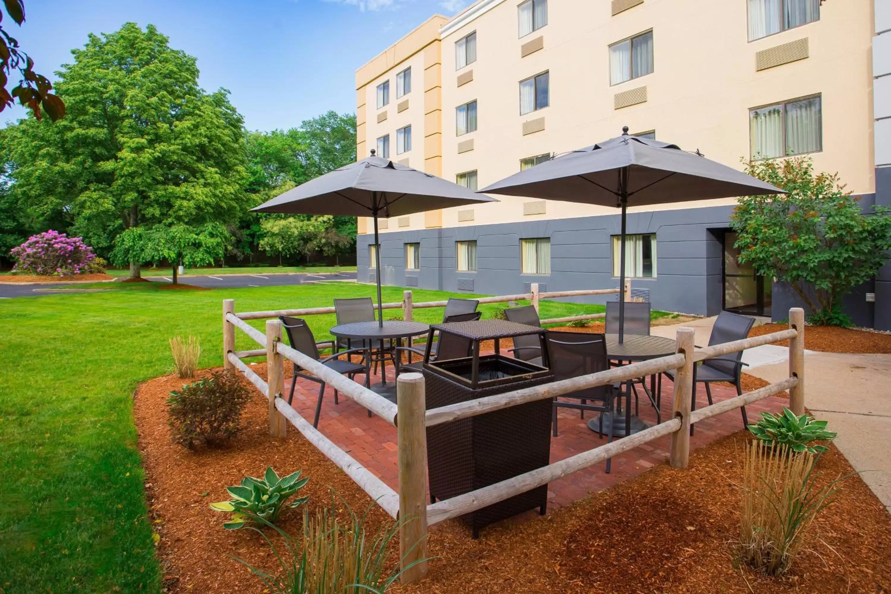 Property building in Fairfield by Marriott Inn & Suites Raynham Middleborough/Plymouth