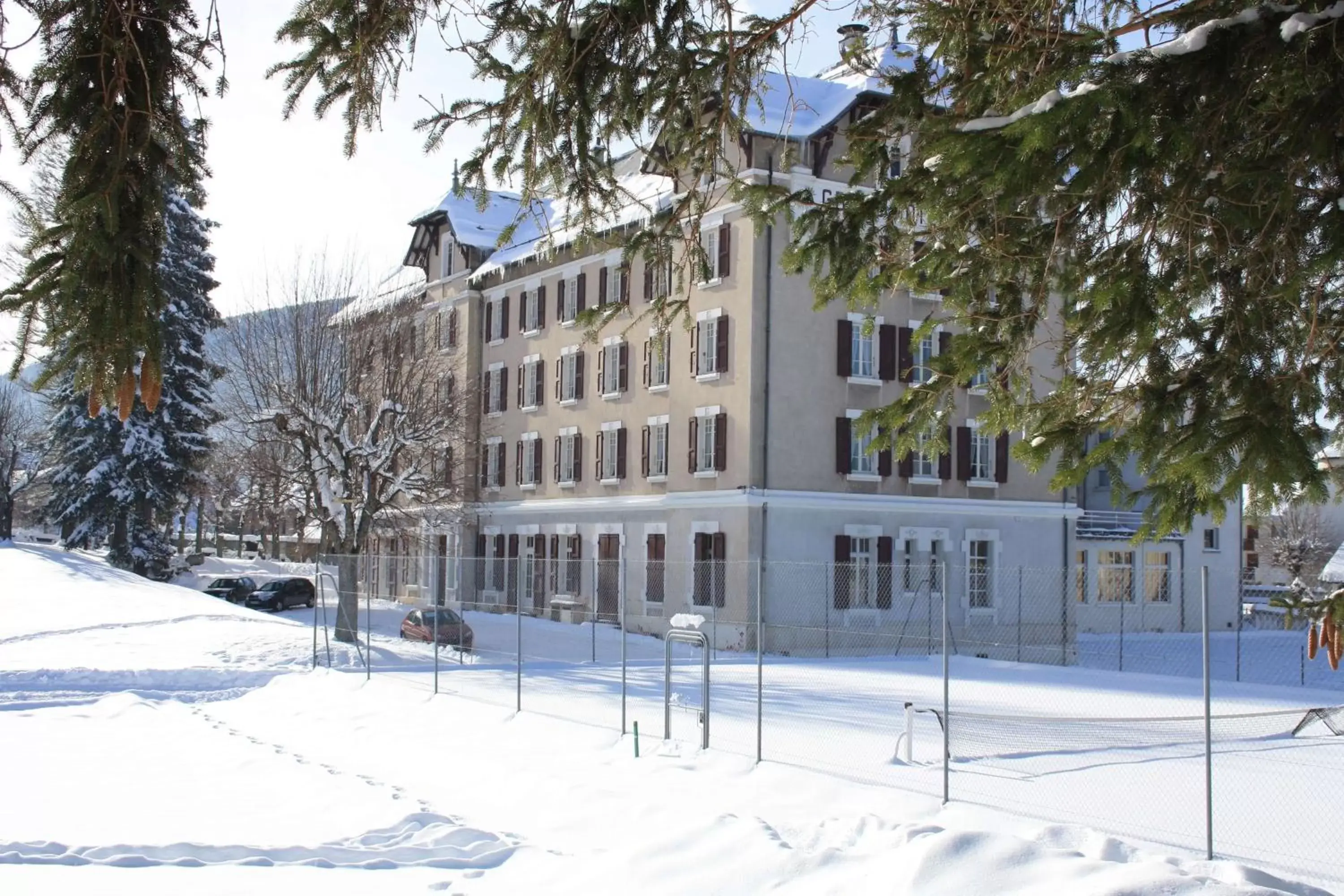 Property Building in Best Western Grand Hotel de Paris