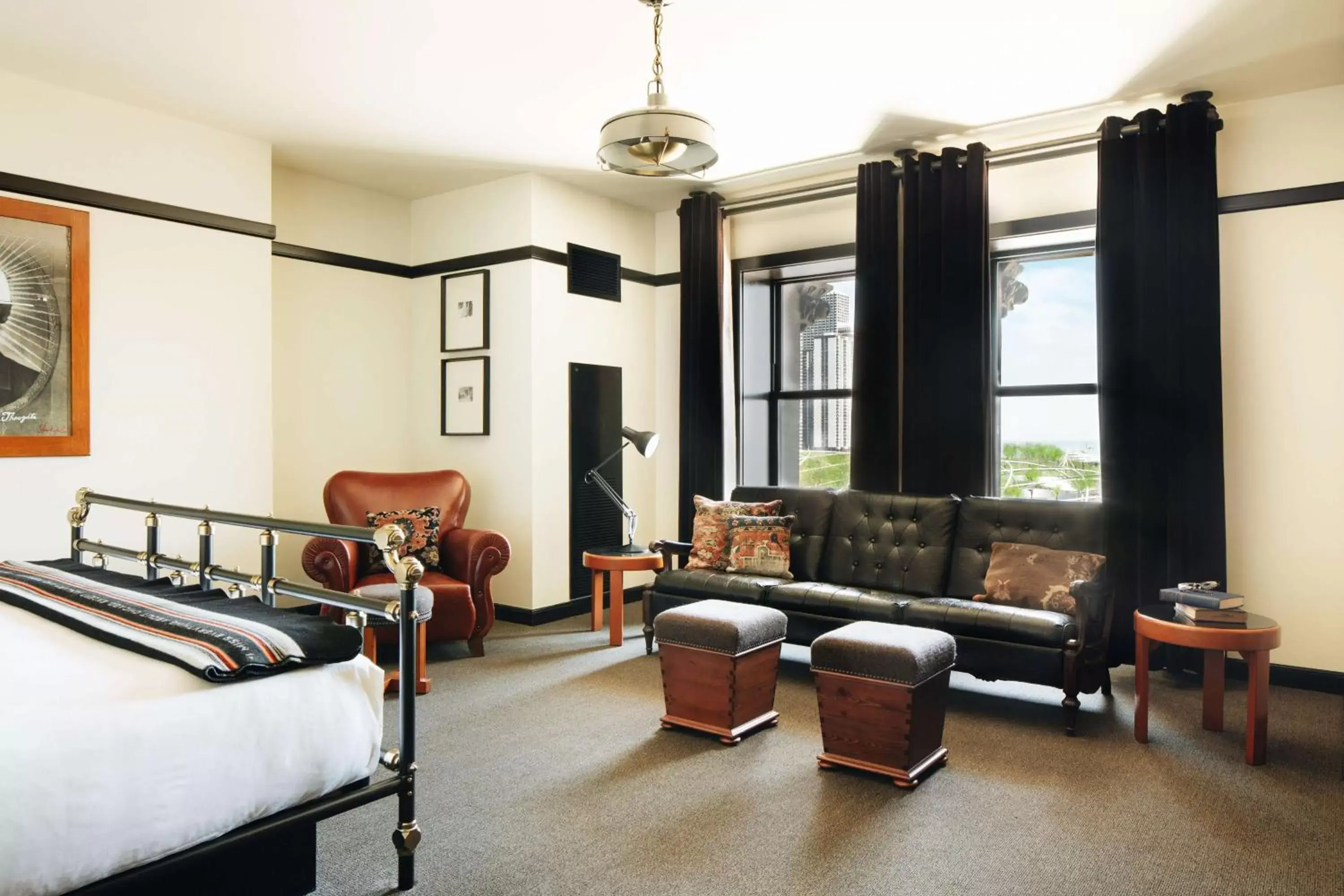 Photo of the whole room, Seating Area in Chicago Athletic Association, part of Hyatt