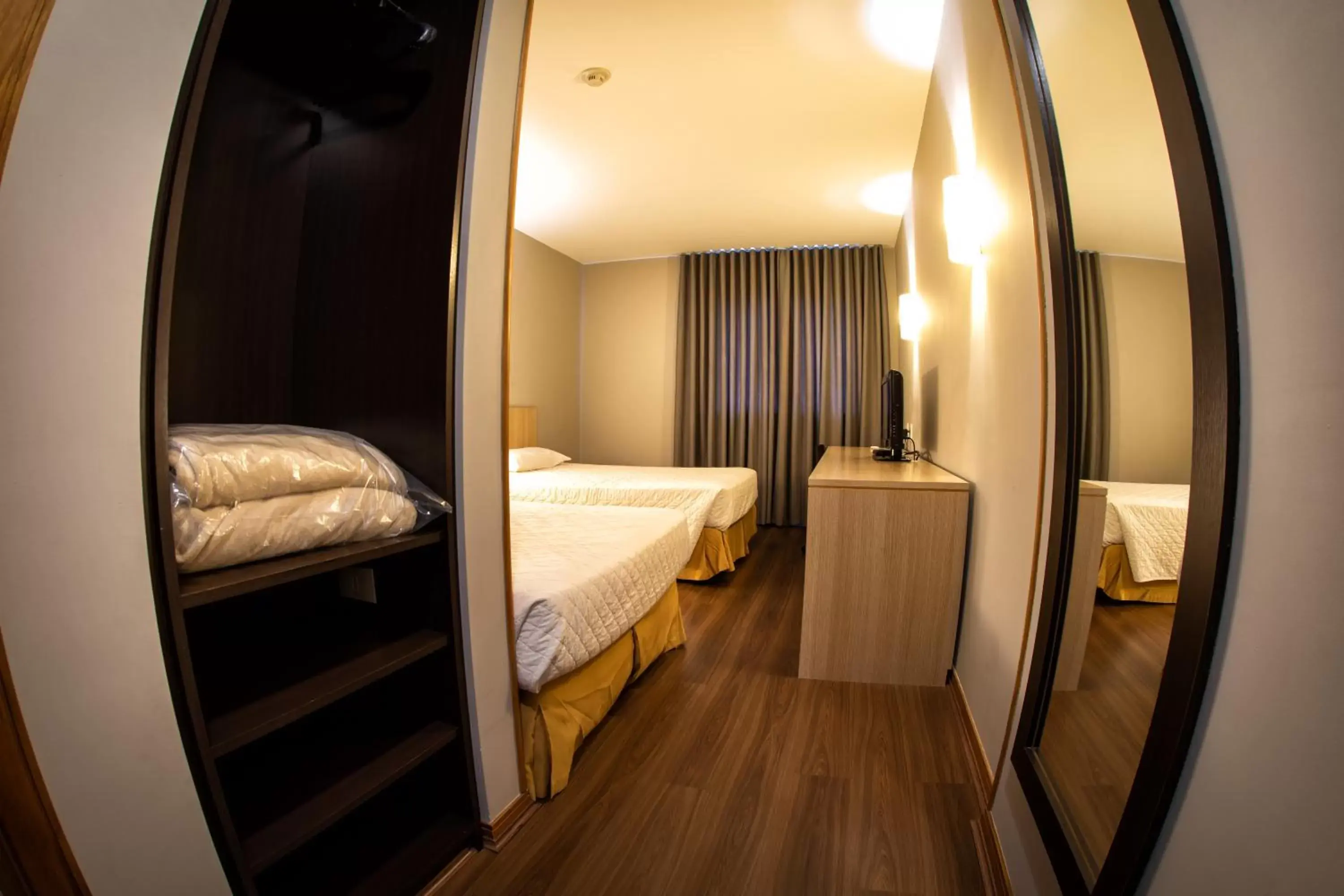 Photo of the whole room, Bed in Hotel Campo Largo Express Photo of the whole room, Bed in Hotel Campo Largo Express