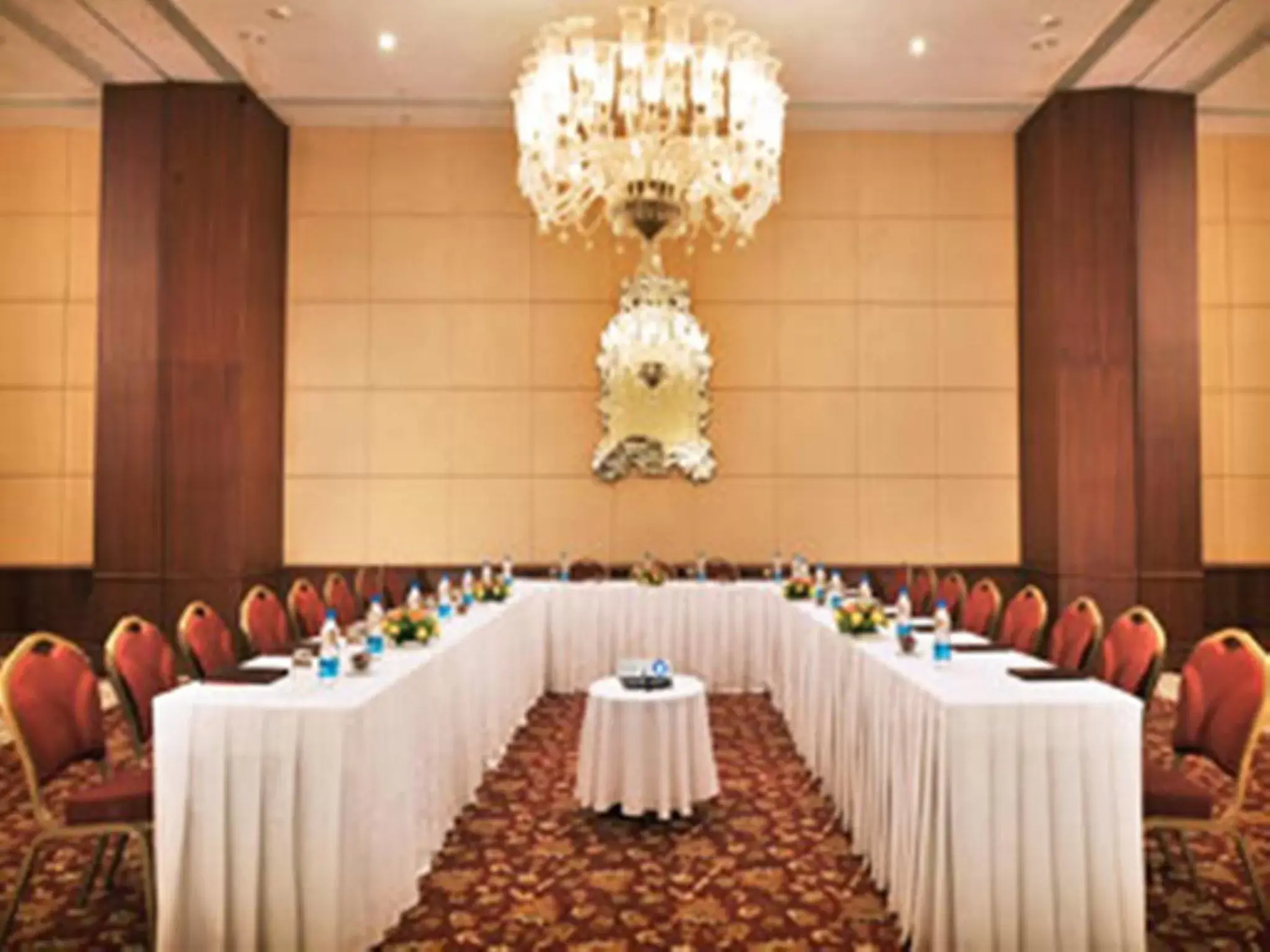 Business facilities in The Grand Imperial - Heritage Hotel