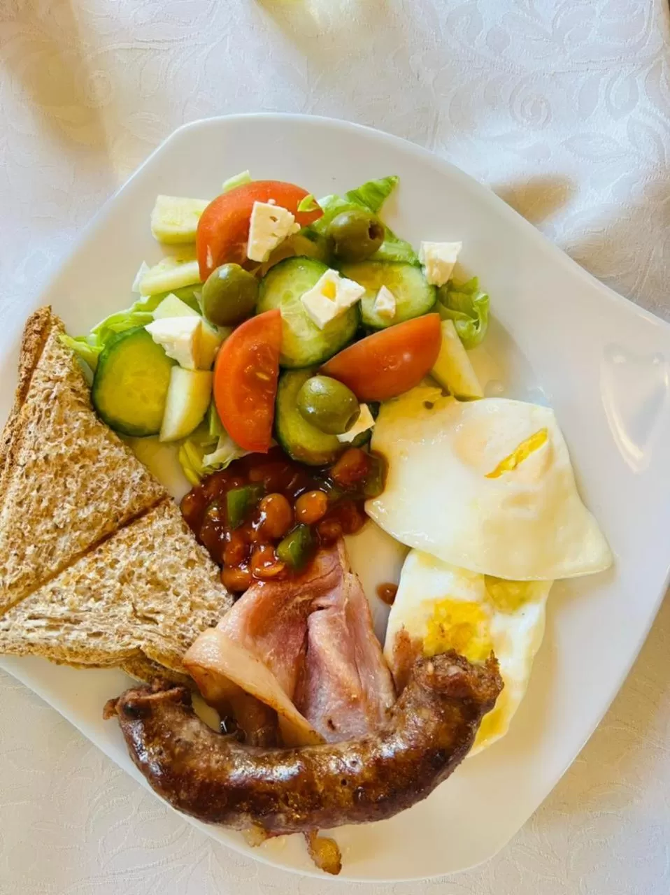 Food and drinks in Tribute Guest House Matala