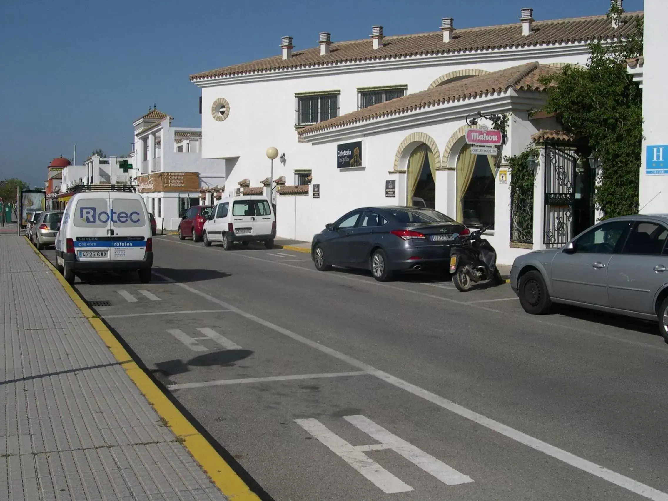 Property Building in Hotel Cortijo Los Gallos