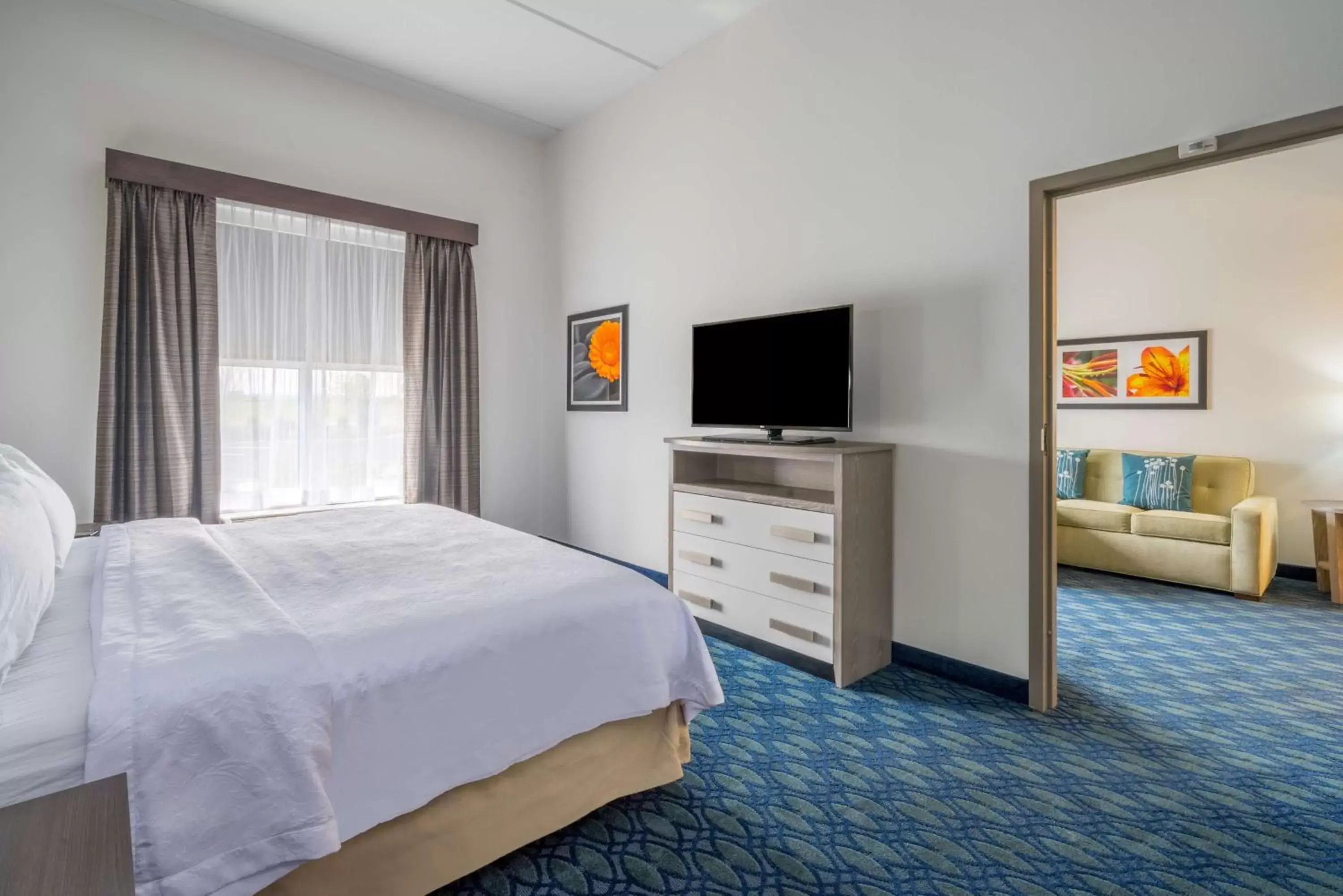 Bedroom, Bed in Homewood Suites by Hilton Philadelphia Plymouth Meeting