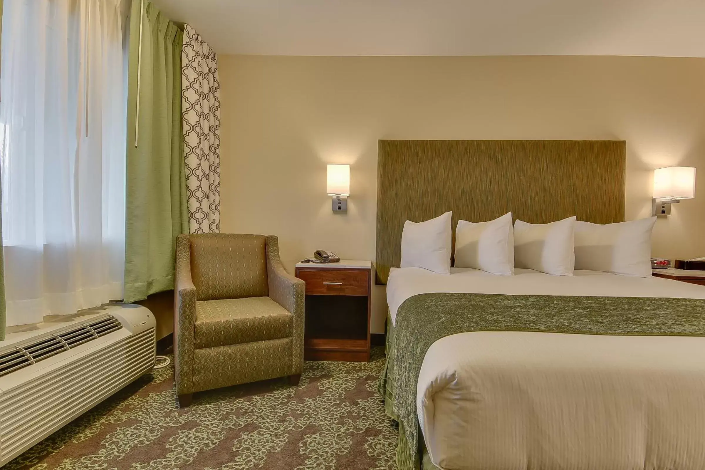 Bed in Vagabond Inn Bishop Bed in Vagabond Inn Bishop