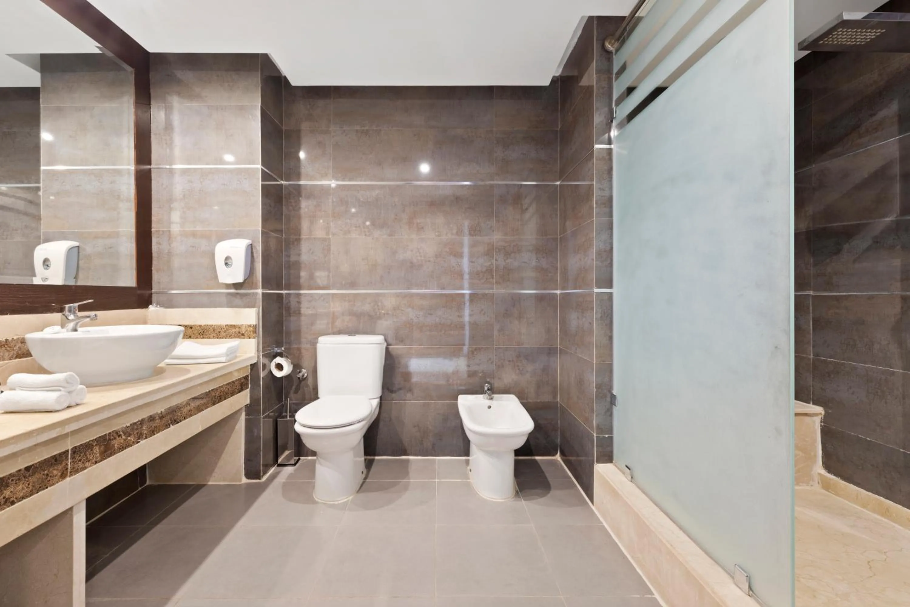 Shower in Pickalbatros Aqua Fun Club All Inclusive