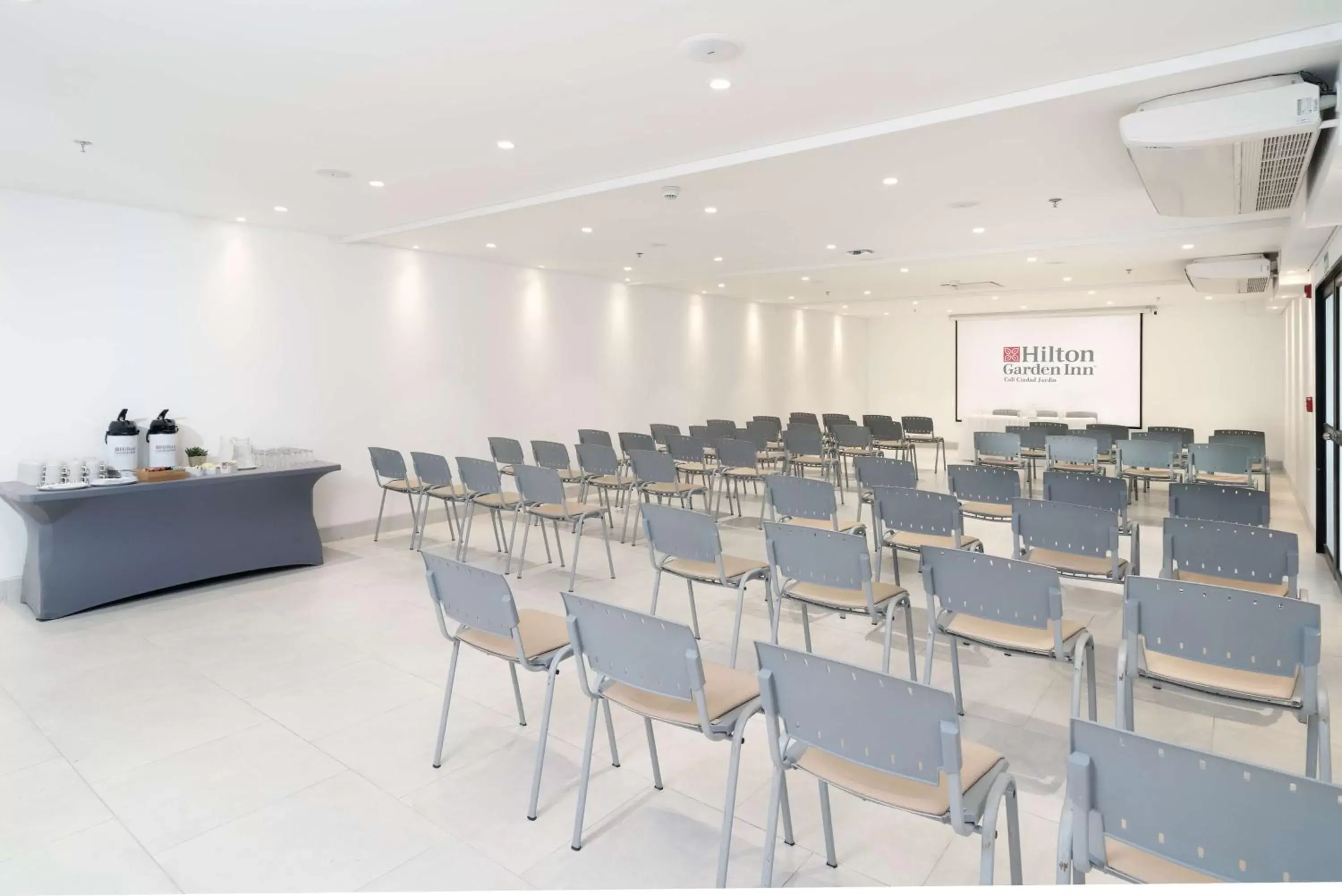 Meeting/conference room in Hilton Garden Inn Cali Ciudad Jardin