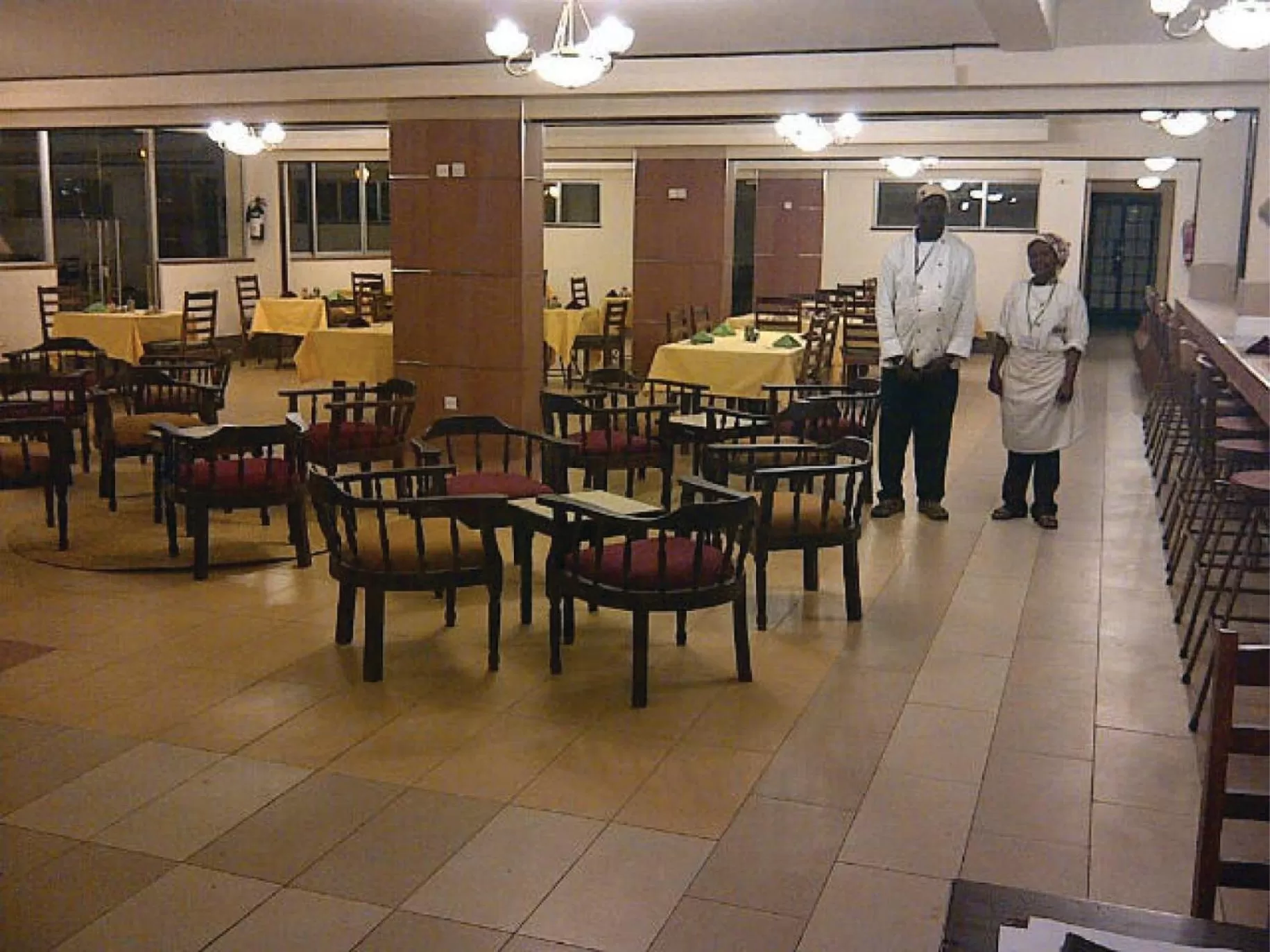 Restaurant/places to eat in Kenya Comfort Suites