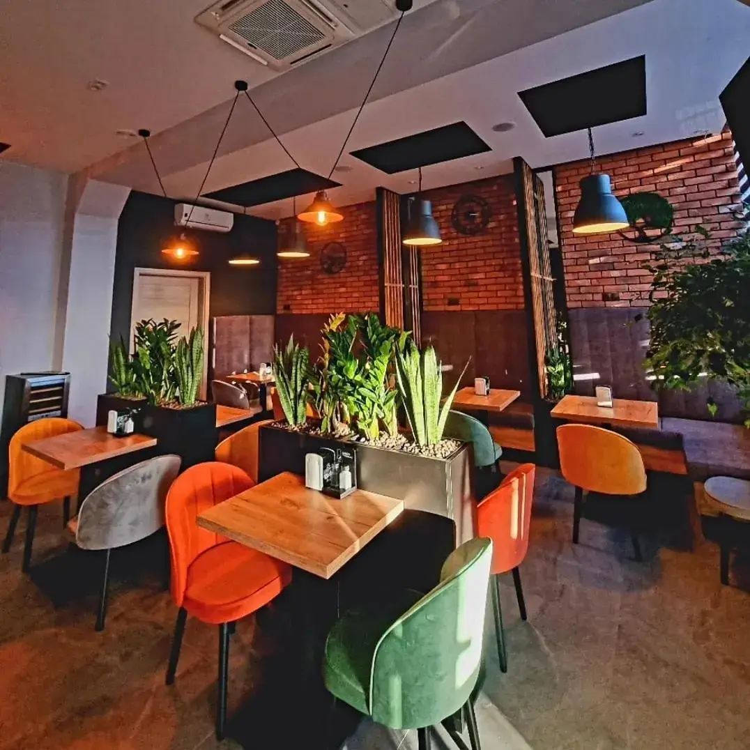 Restaurant/places to eat in Hotel Zakliki Restaurant/places to eat in Hotel Zakliki