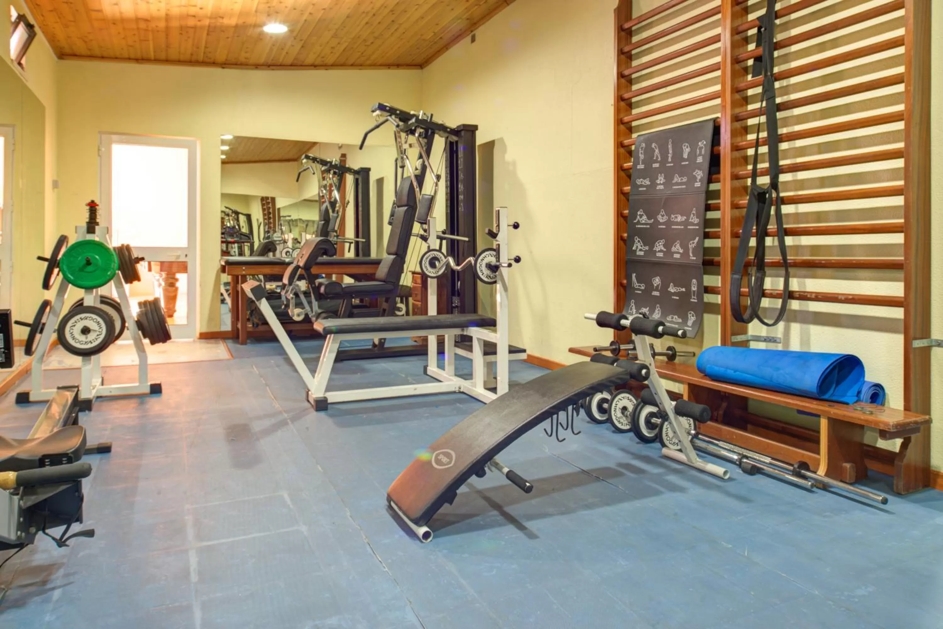Fitness centre/facilities in Choromar Apartments
