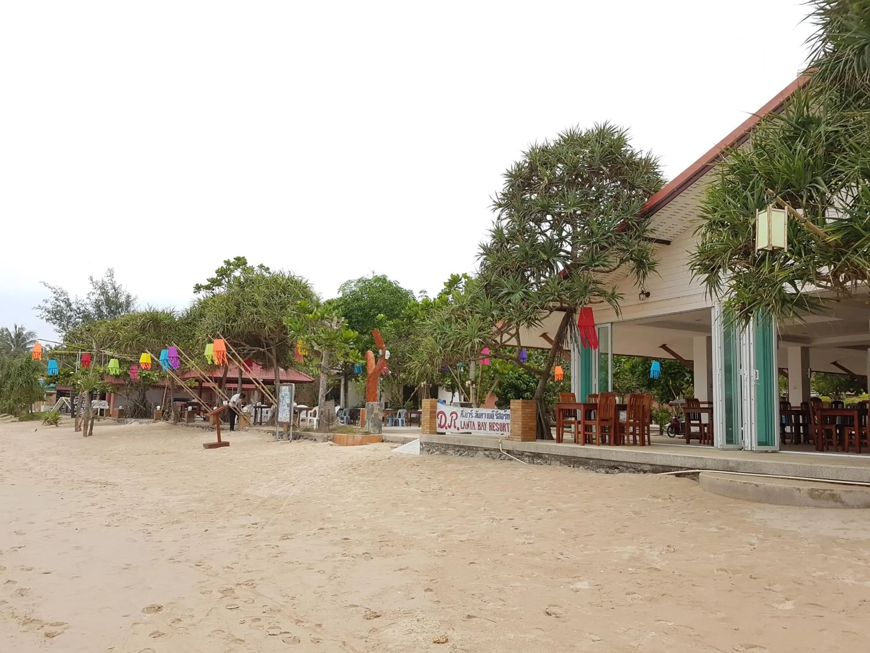 Beach in D.R. Lanta Bay Resort