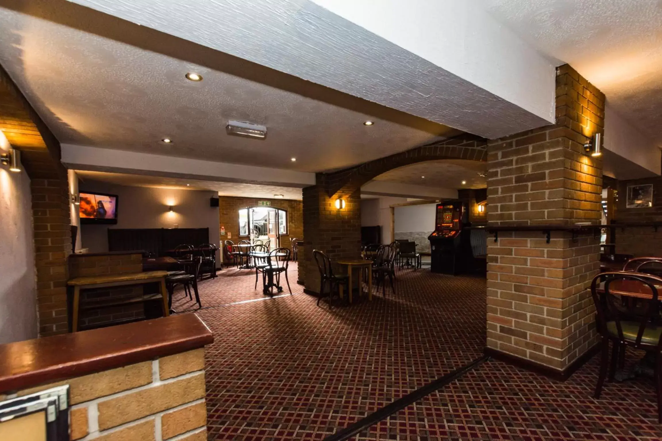 Lounge or bar, Lobby/Reception in The Sandringham Hotel