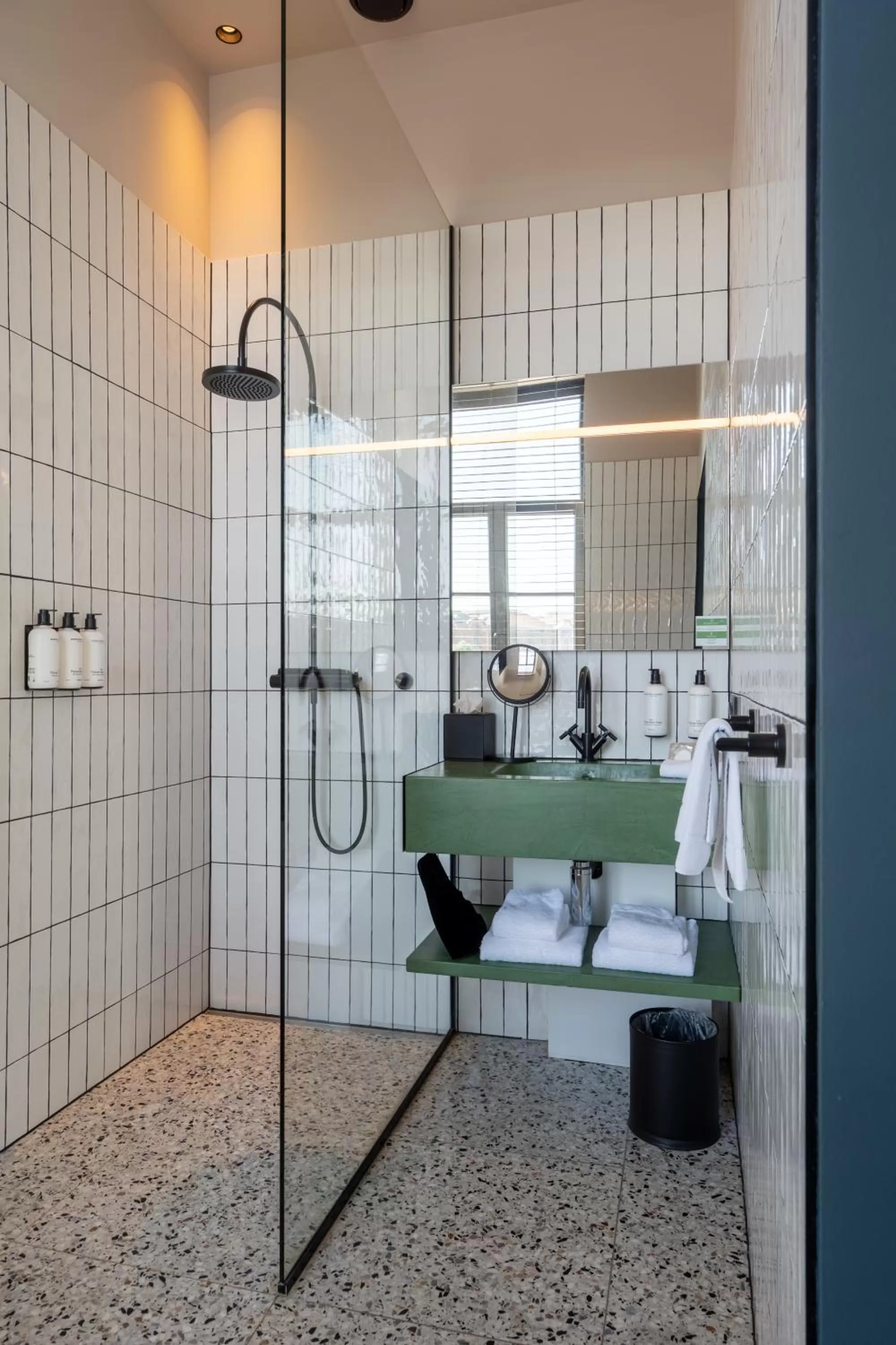 Bathroom in U Eat & Sleep Antwerp