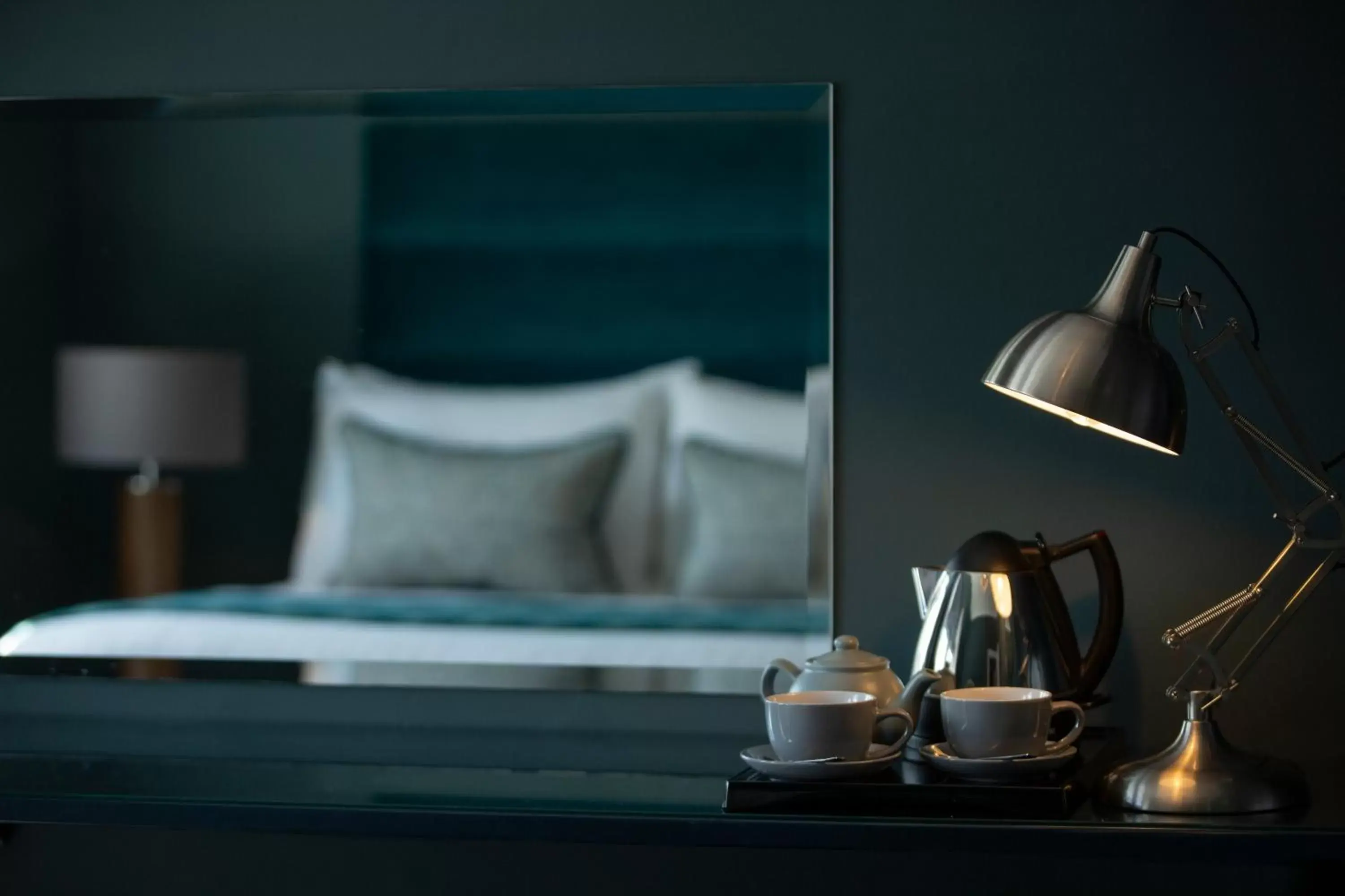 Bedroom, Bed in Orchard Park Hotel Bedroom, Bed in Orchard Park Hotel