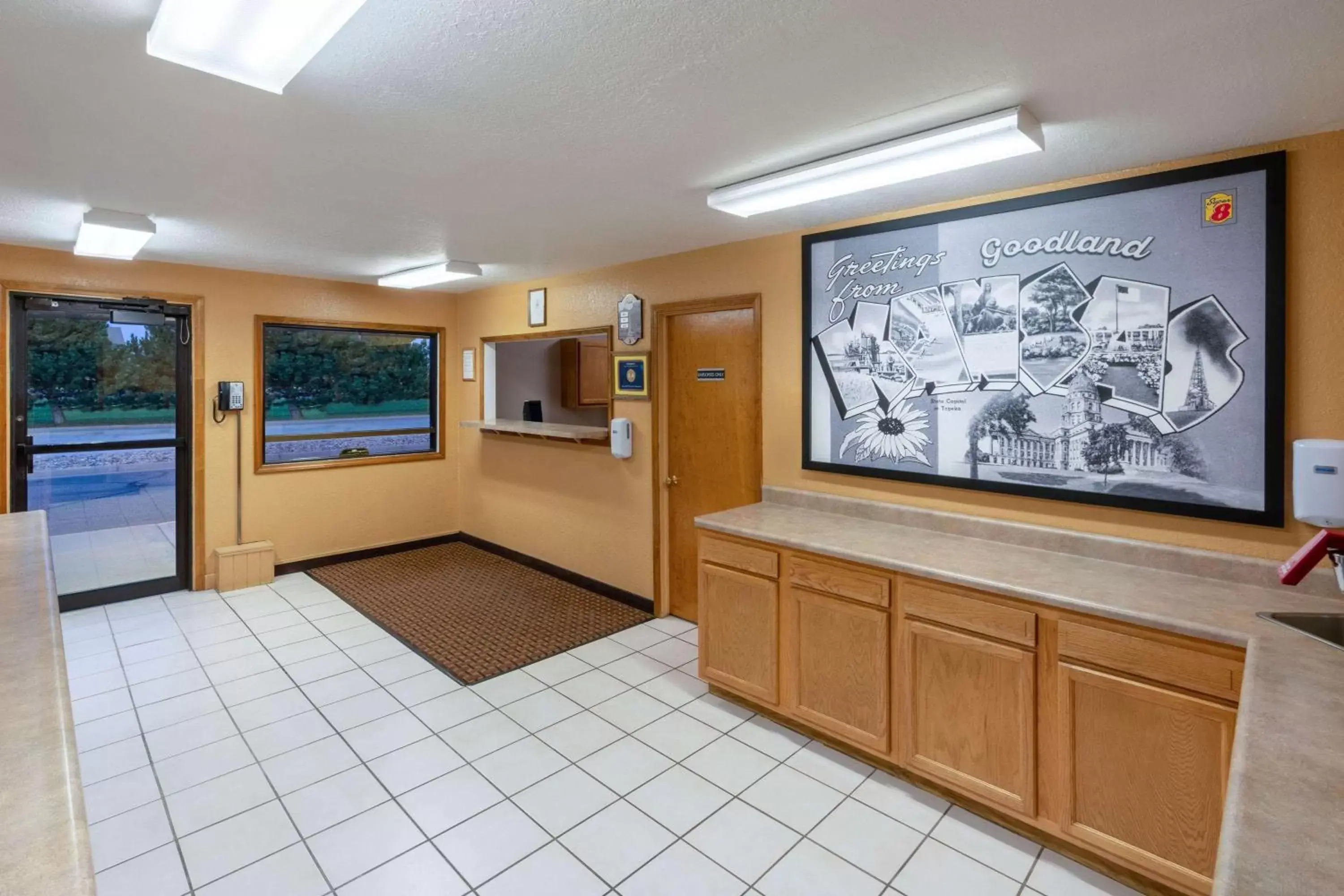 Lobby or reception in Super 8 by Wyndham Goodland Lobby or reception in Super 8 by Wyndham Goodland