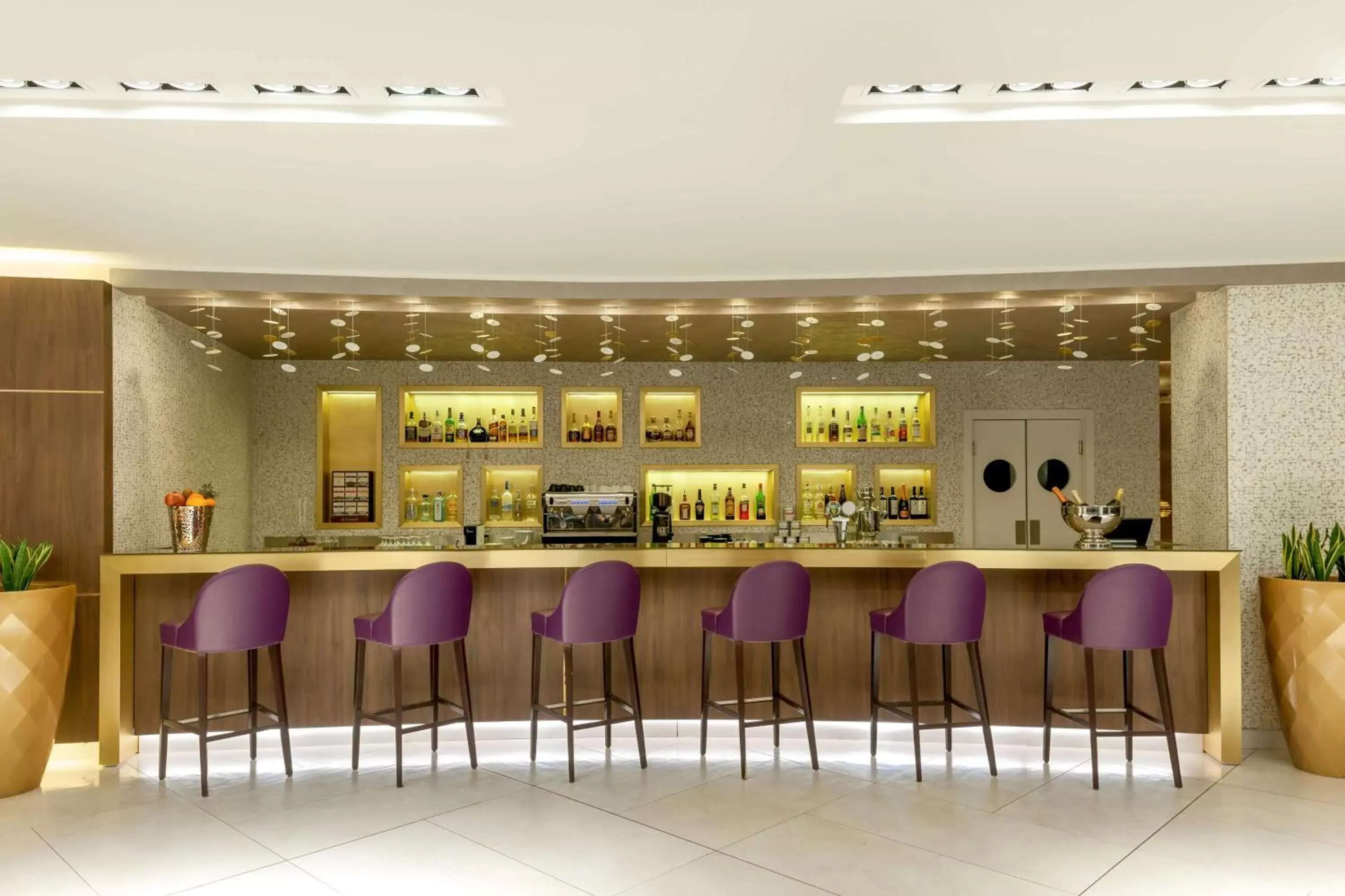 Lobby or reception in DoubleTree by Hilton Yerevan City Centre