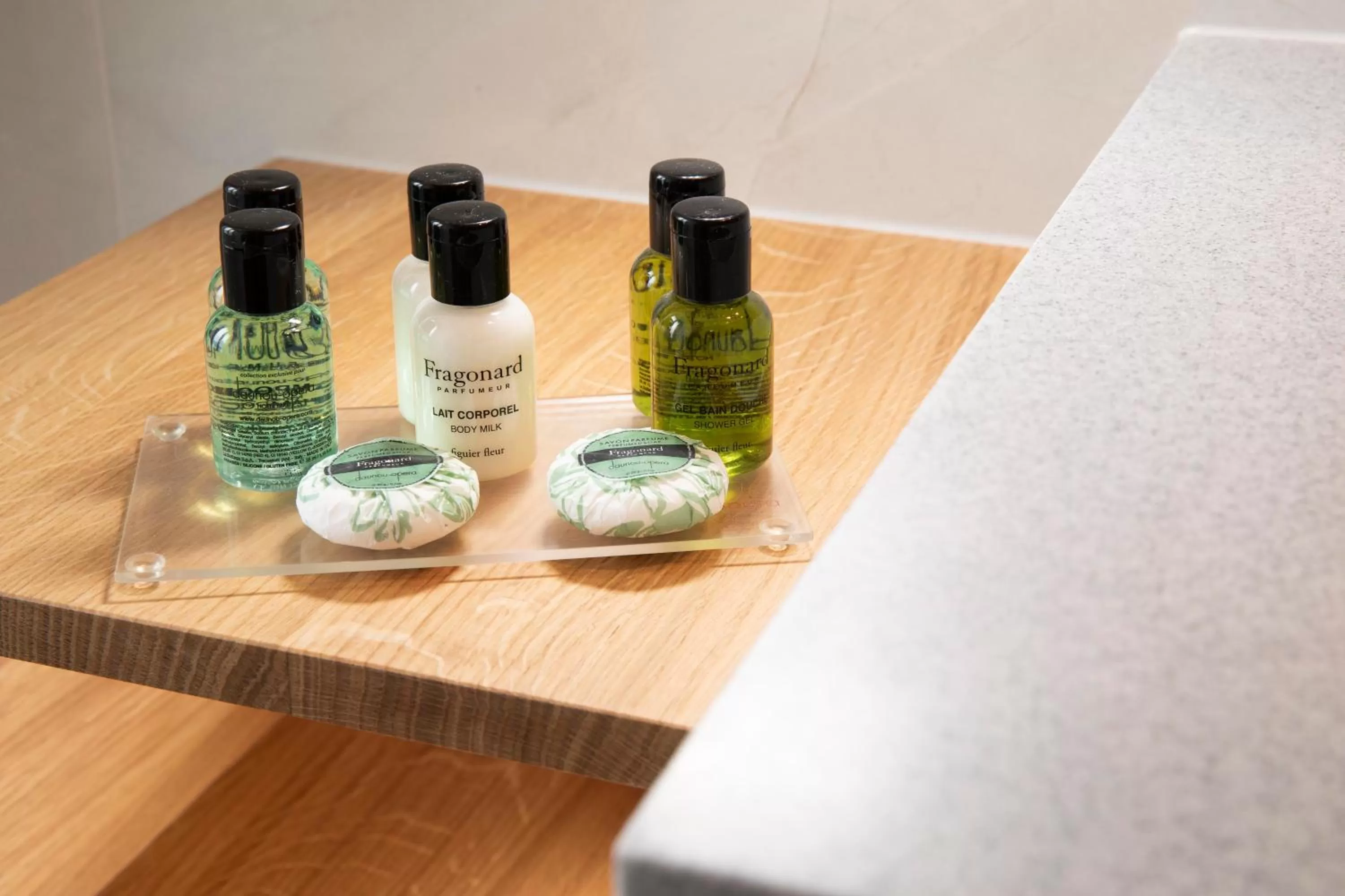 Bathroom in Daunou Opéra