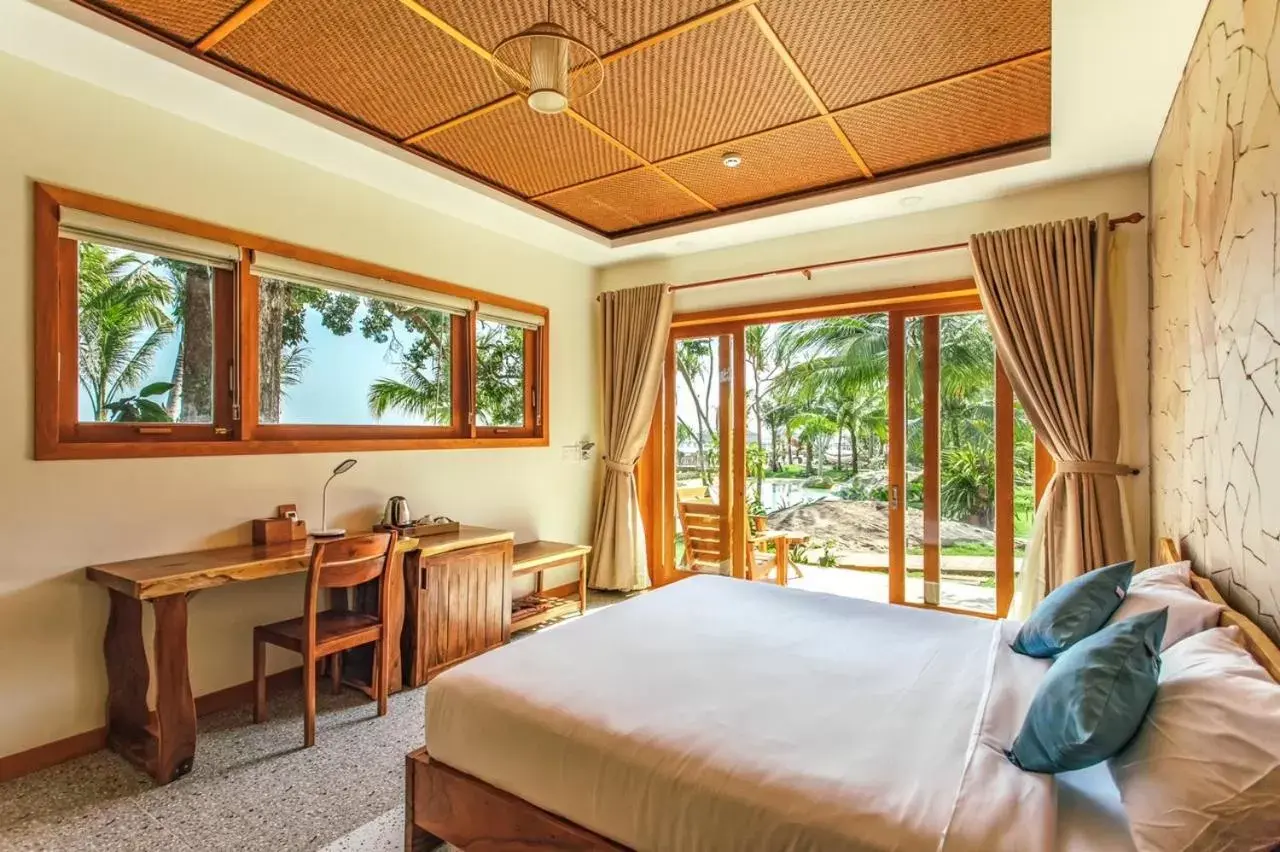 Double Room with Garden View in Rocks Beach Boutique Double Room with Garden View in Rocks Beach Boutique
