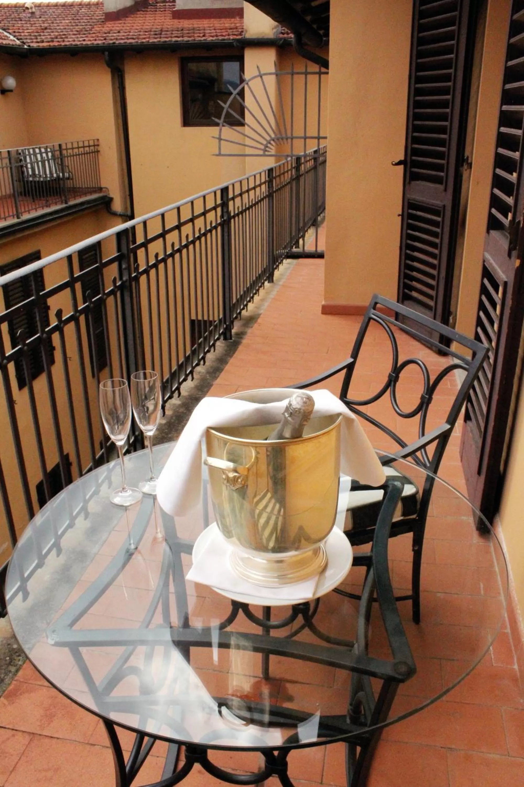Balcony/Terrace in Hotel Albani Firenze