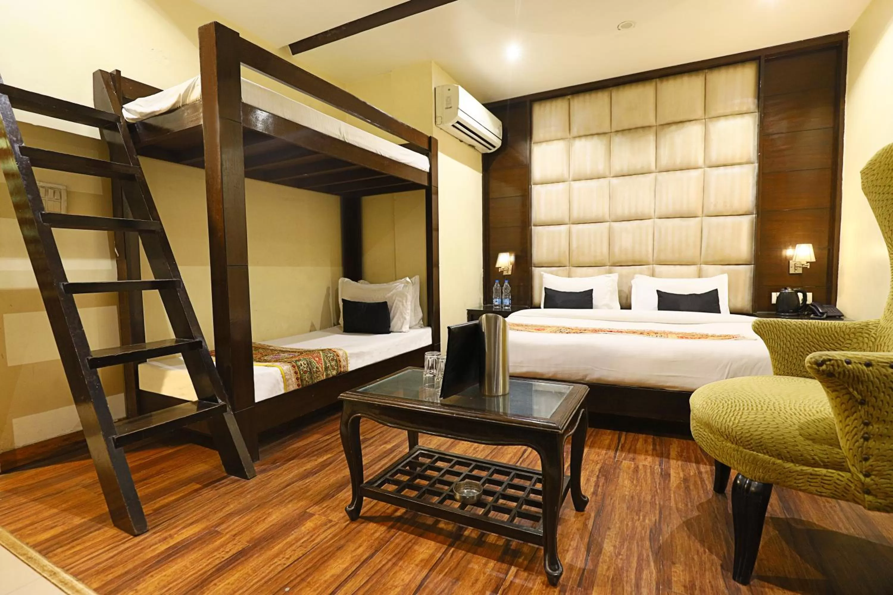 Bedroom in Staybook - Hotel City Stories - By Aira Xing, Paharganj, New Delhi