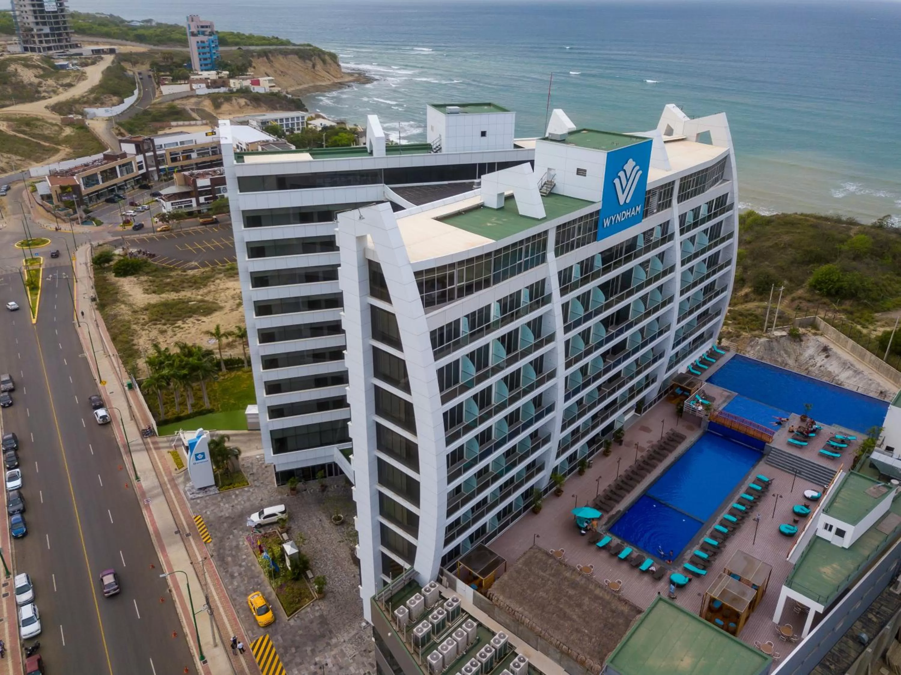 Bird's eye view in Wyndham Manta Sail Plaza Hotel and Convention Center