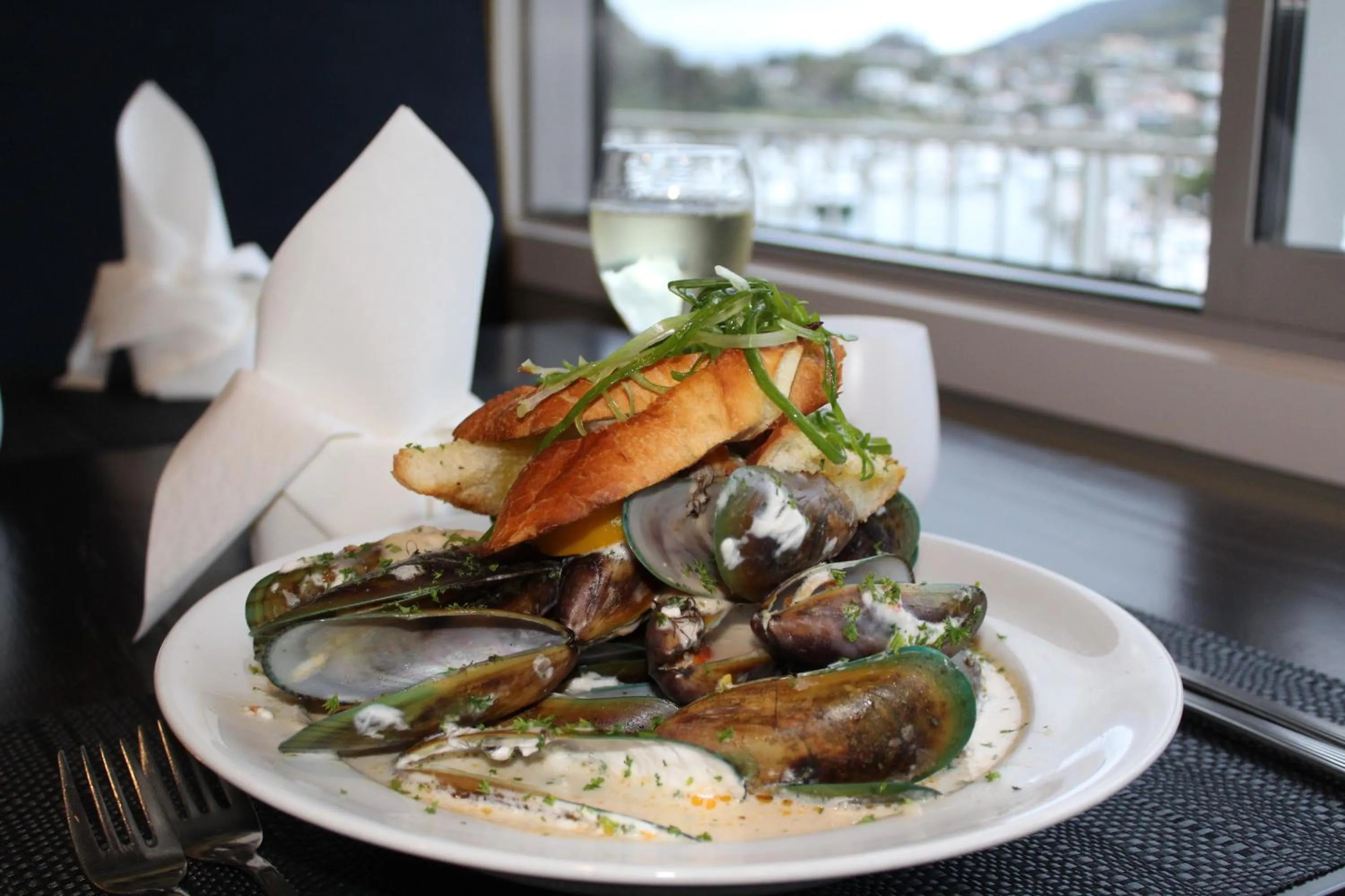 Food and drinks in Beachcomber Inn Picton