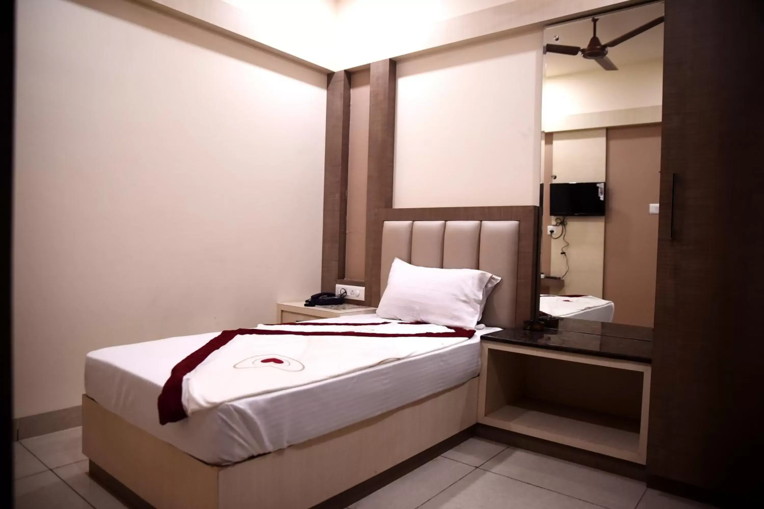 Photo of the whole room in Hotel Silver Palace Photo of the whole room in Hotel Silver Palace