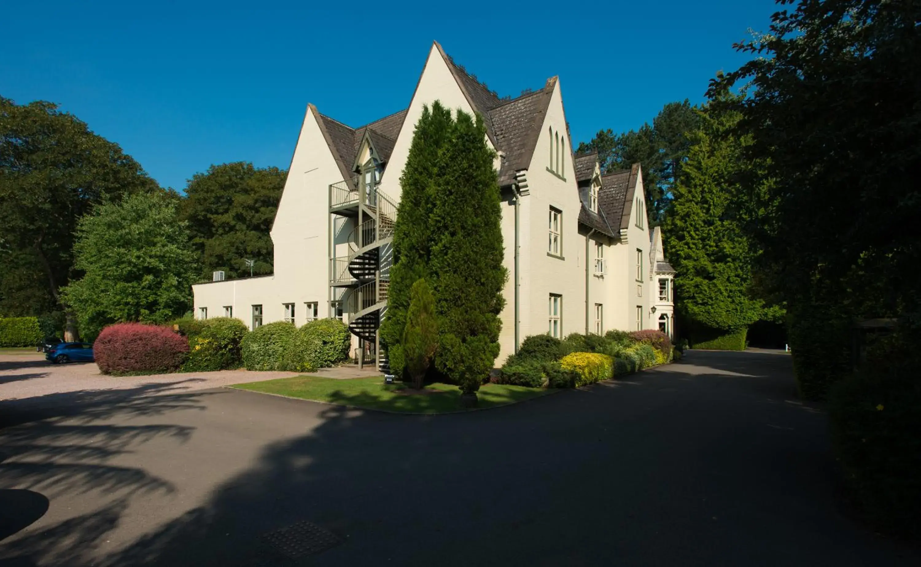 Property Building in Glen-Yr-Afon House Hotel