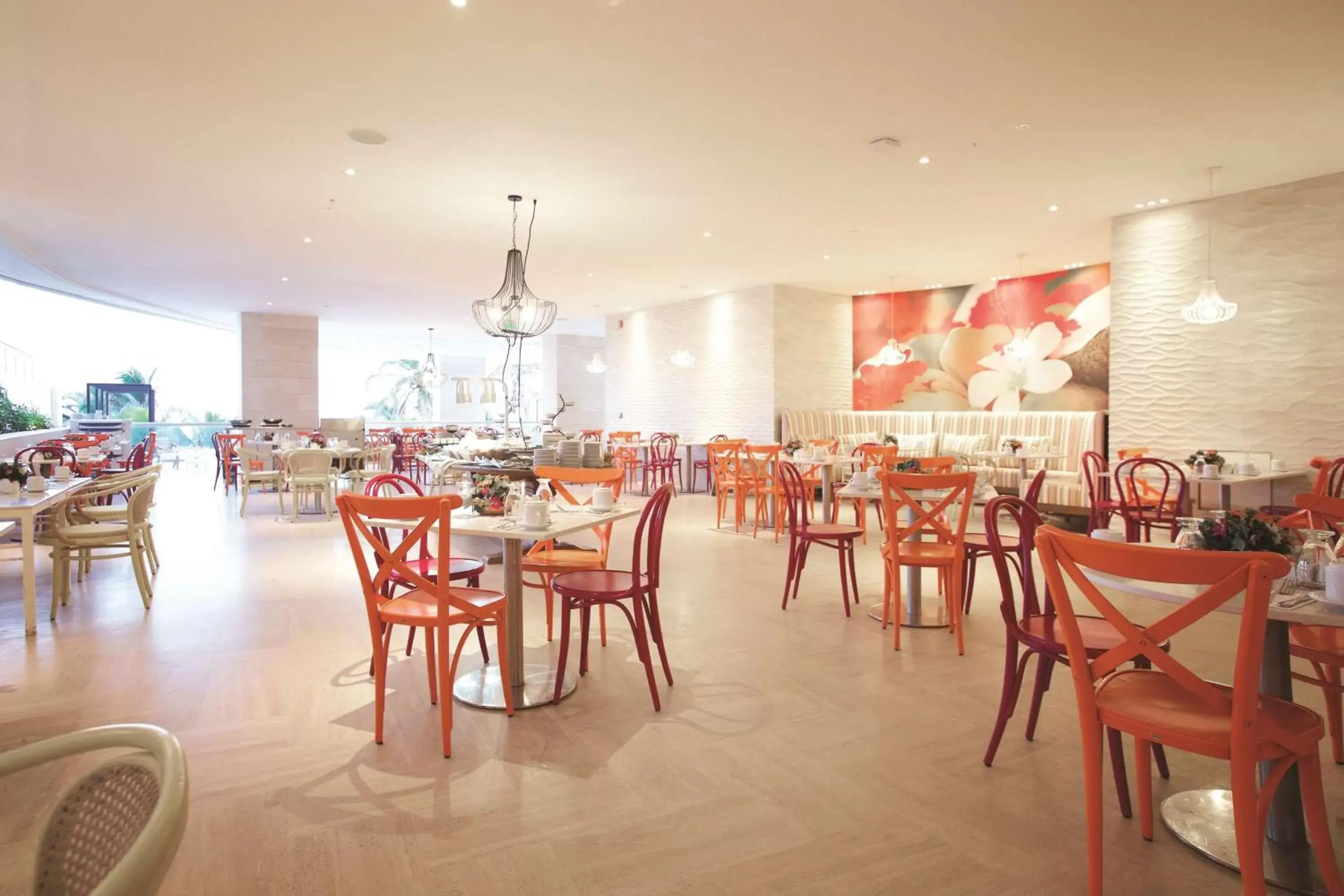 Restaurant/Places to Eat in Radisson Cartagena Ocean Pavillion Hotel